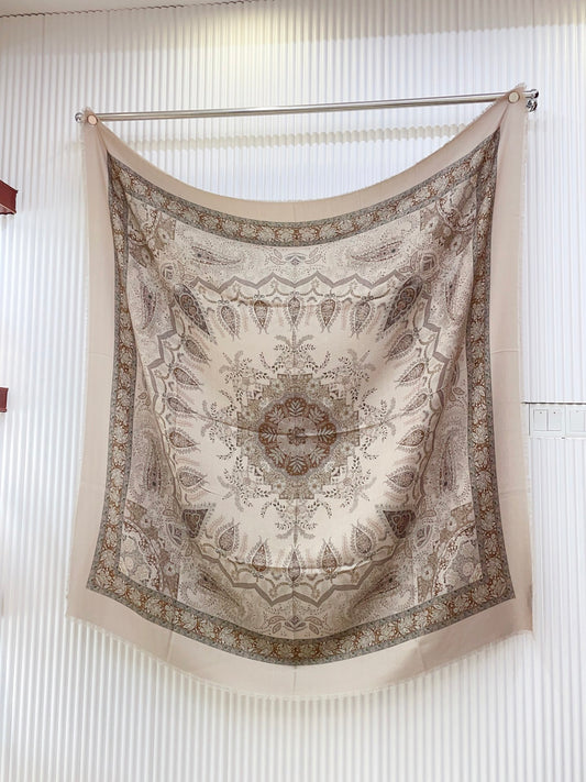 L-Piana-肌理紋圍巾 140*140cm 70%羊絨+30%真絲