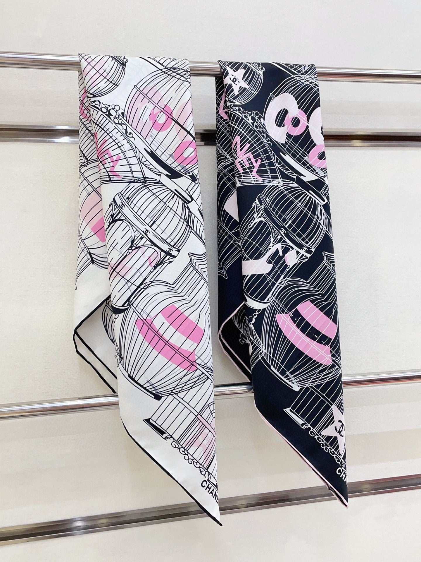 小香家-18姆米雙面同色 90x90cm 斜紋真絲