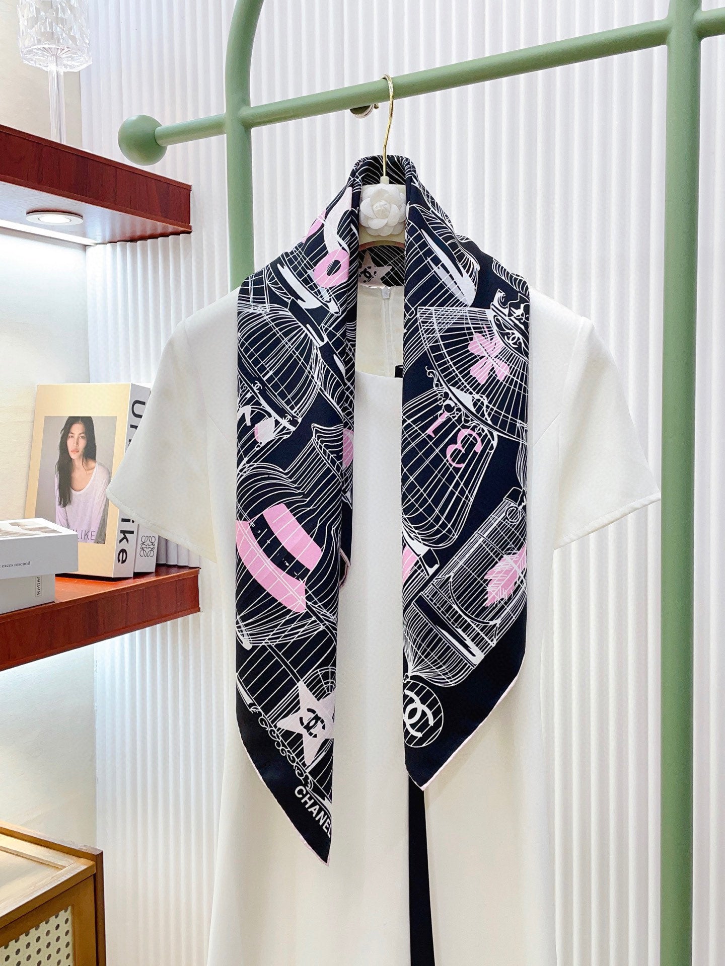 小香家-18姆米雙面同色 90x90cm 斜紋真絲