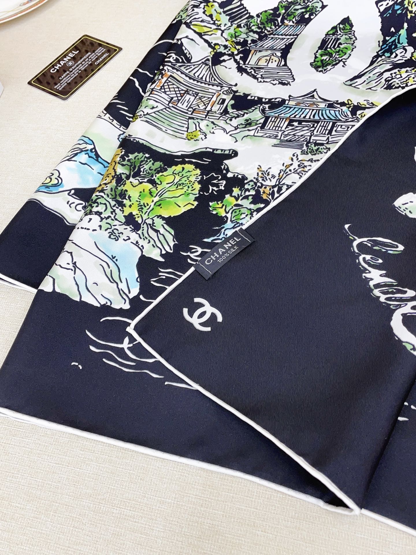 小香家-18姆米雙面同色 90x90cm 100%斜紋真絲