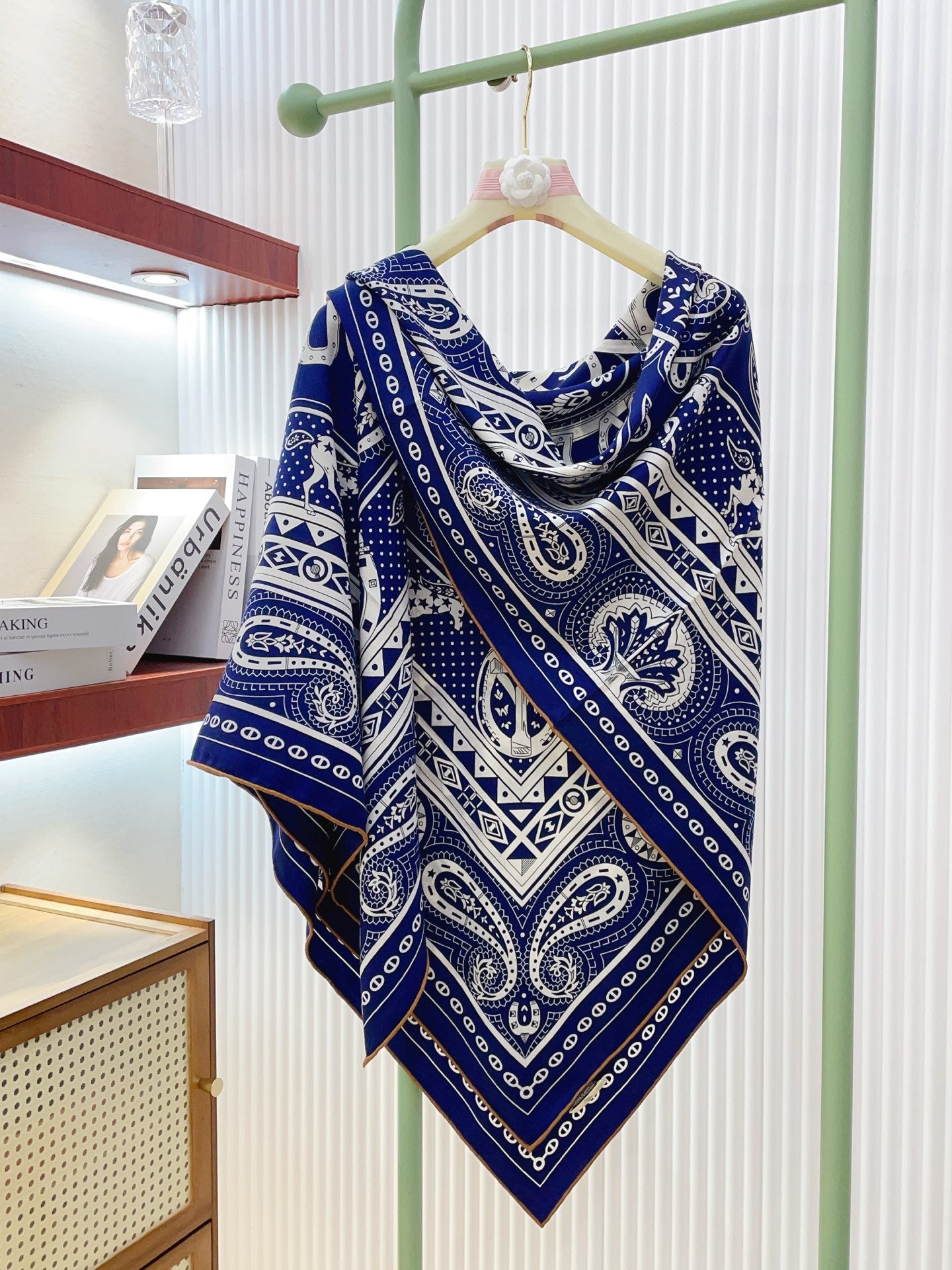 小愛款-雙面同色絲毛 140cm*140cm 羊絨方巾
