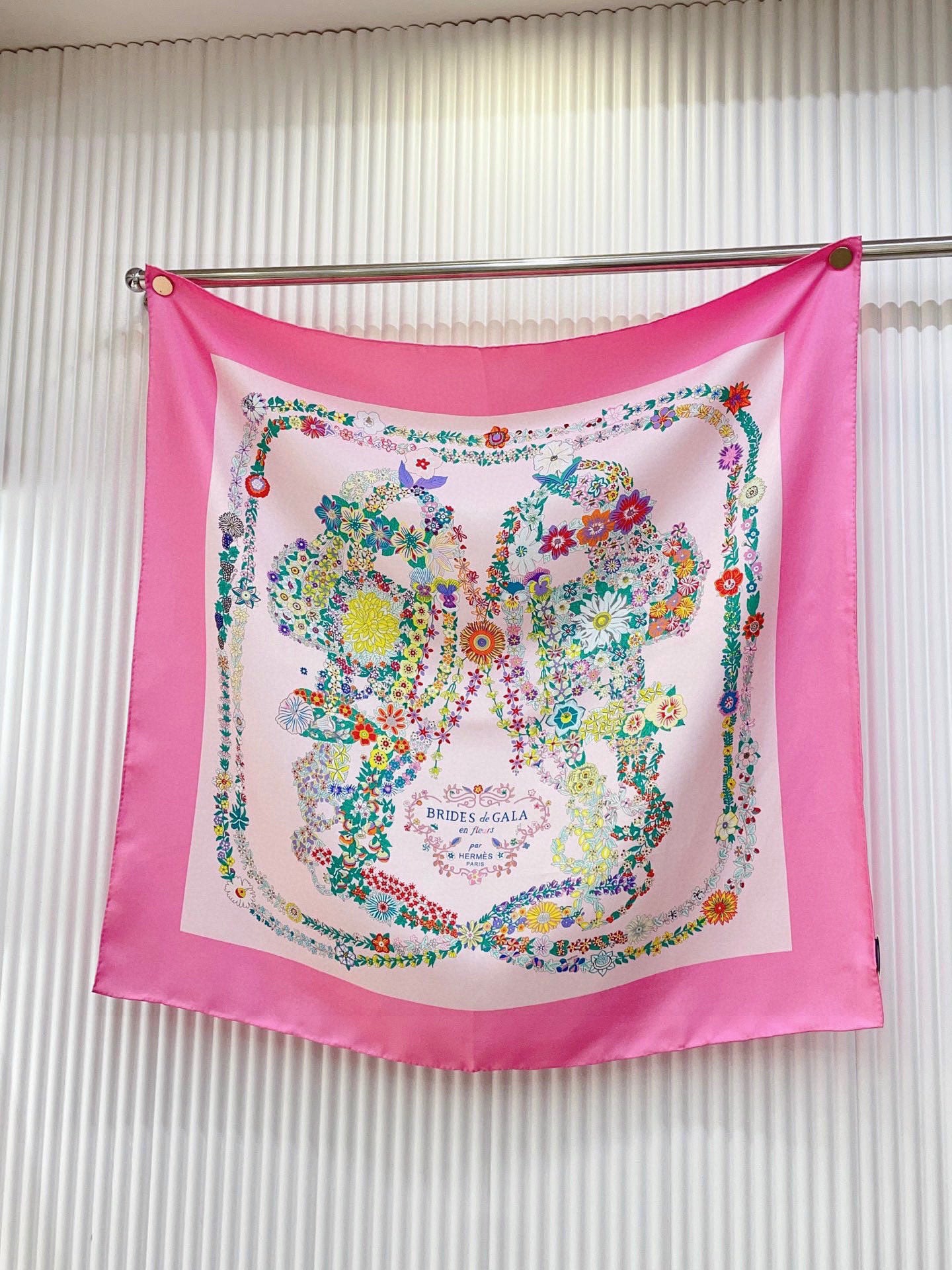 小愛款-18姆米雙面同色 斜紋真絲 90cm*90cm