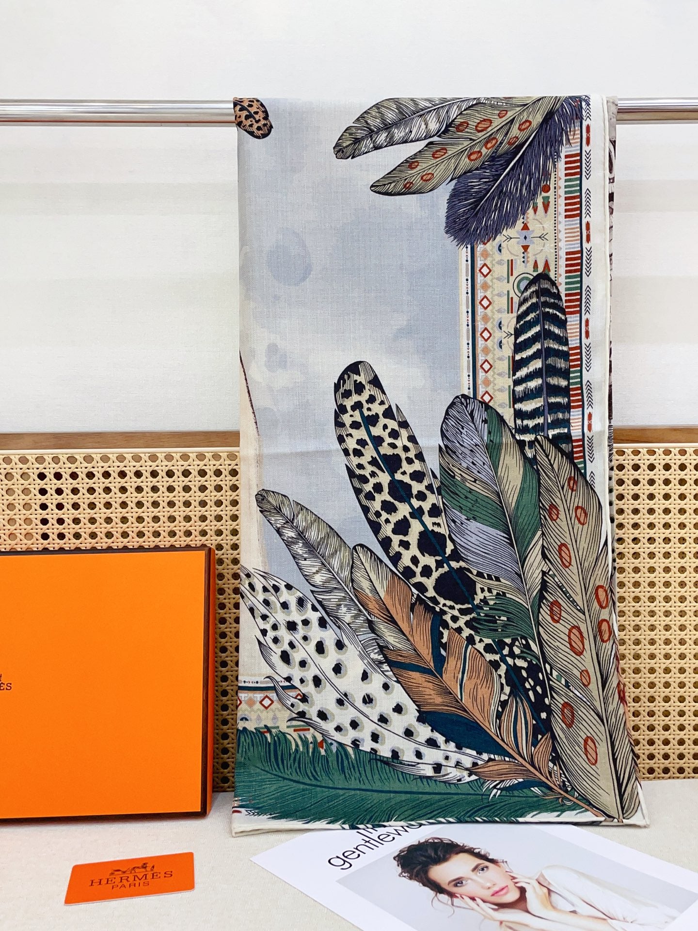 小愛款-雙面同色絲毛 140cm*140cm 羊絨方巾