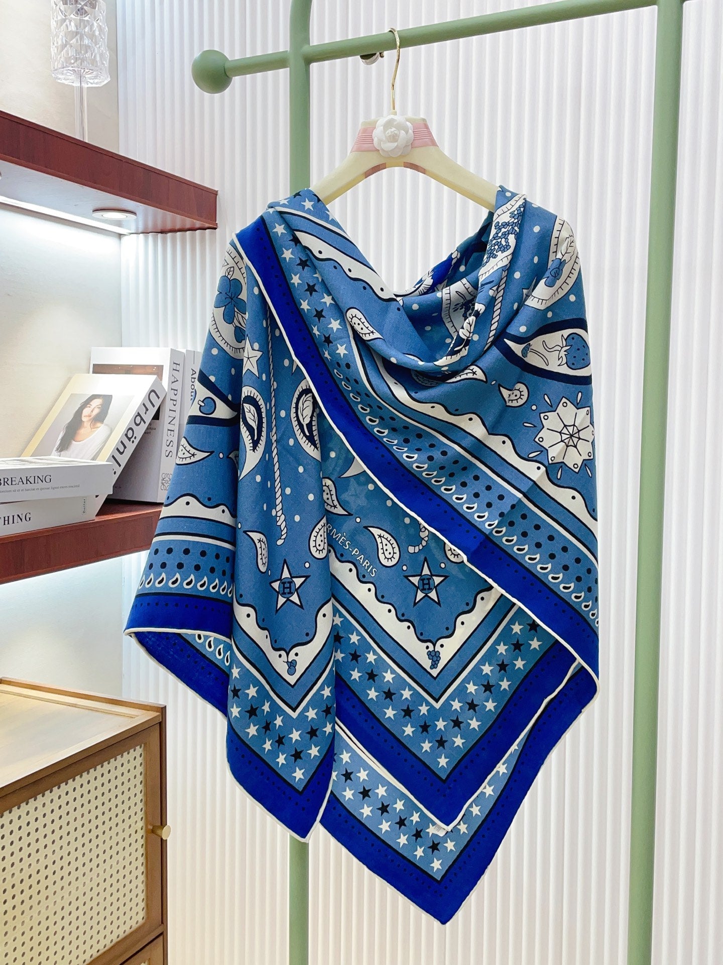 小愛款-雙面同色絲毛 140cm*140cm 羊絨方巾