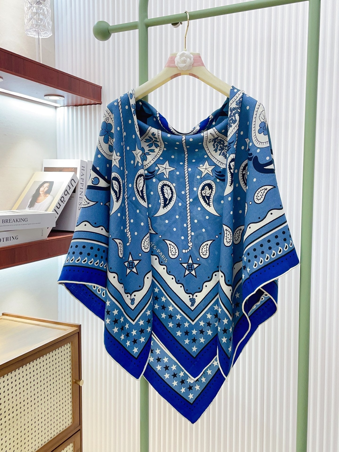 小愛款-雙面同色絲毛 140cm*140cm 羊絨方巾
