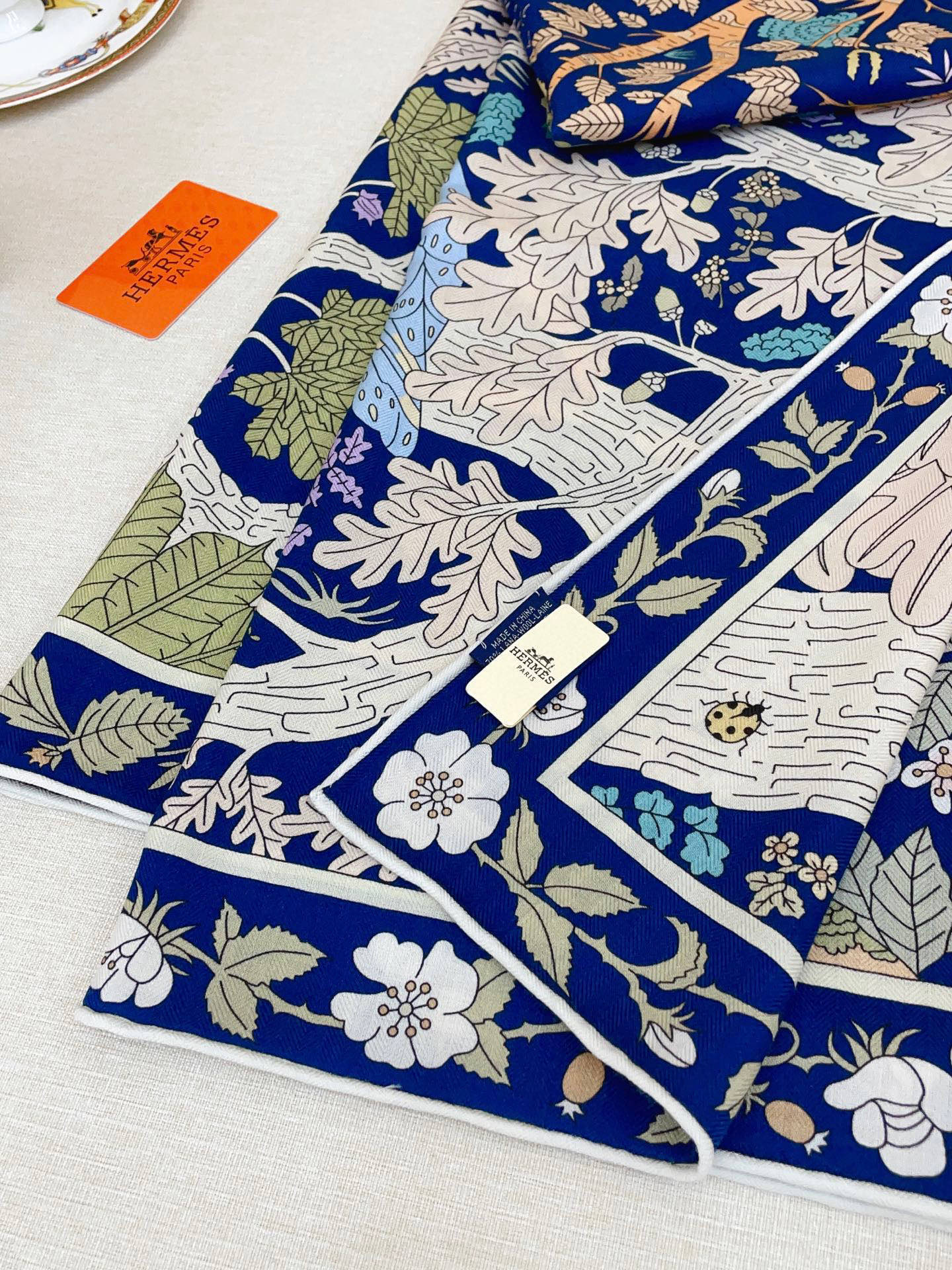 小愛款-雙面同色絲毛 140cm*140cm 羊絨方巾