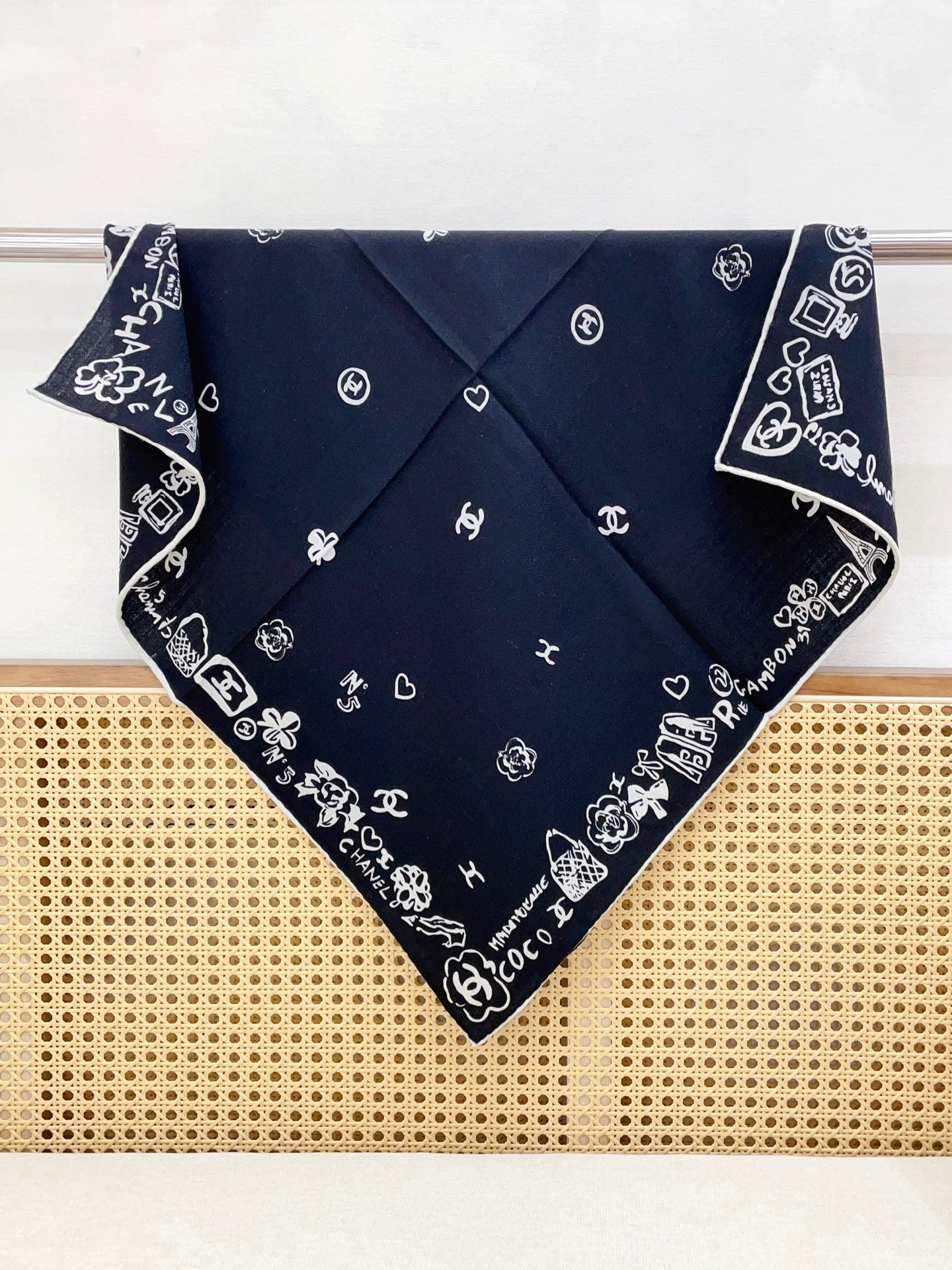 小香家-絲毛款雙面同色 60*60 小方巾