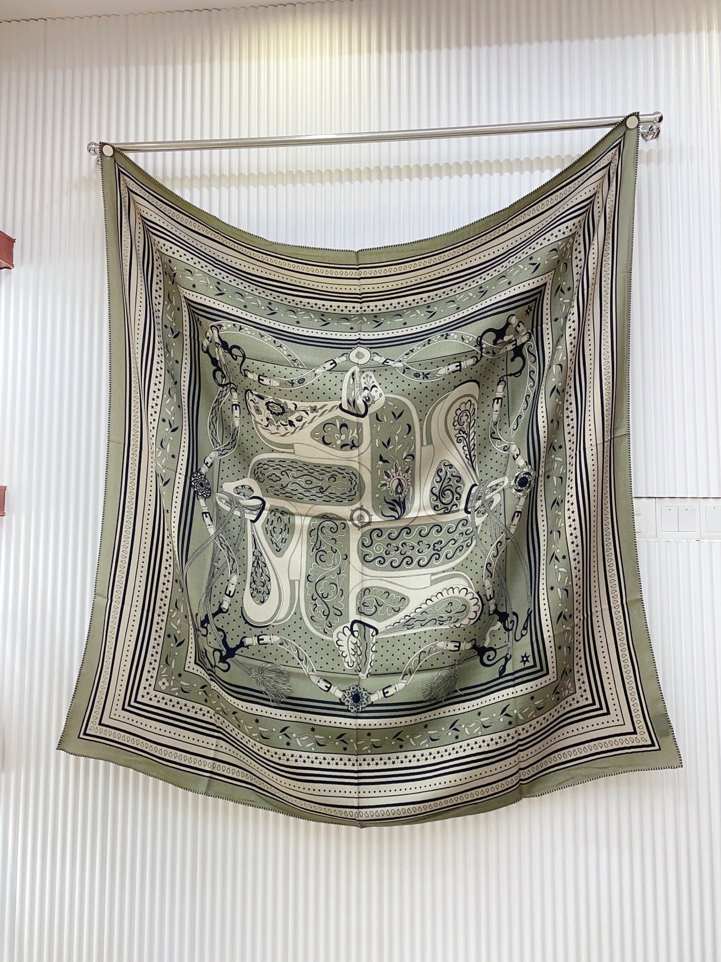 小愛款-羊絨方巾 140cm*140cm 70%羊絨+30％真絲