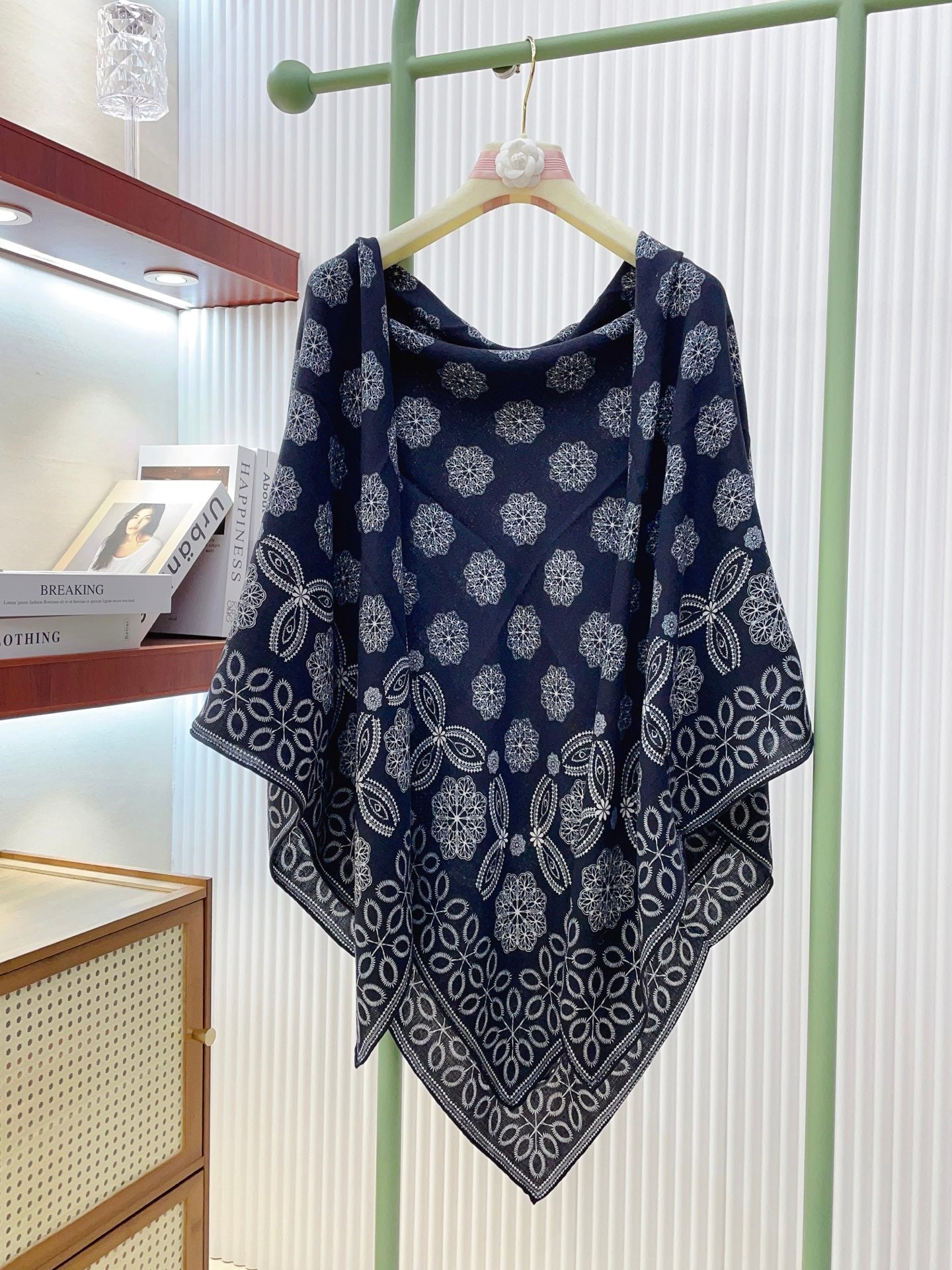 L-Piana-雙面同色羊絨方巾 140cm*140cm 70%羊絨+30％真絲