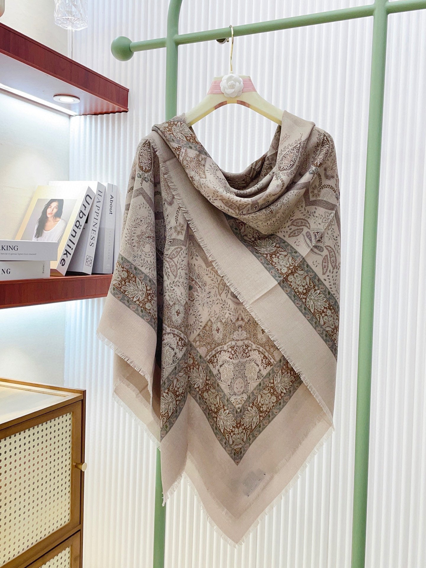 L-Piana-肌理紋羊絨圍巾 140*140cm 70%羊絨30%真絲