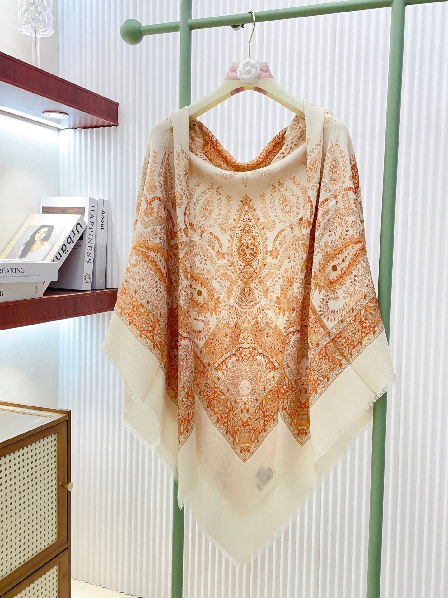 L-Piana- 羊絨肌理紋圍巾 140*140cm 70%羊絨+30%真絲