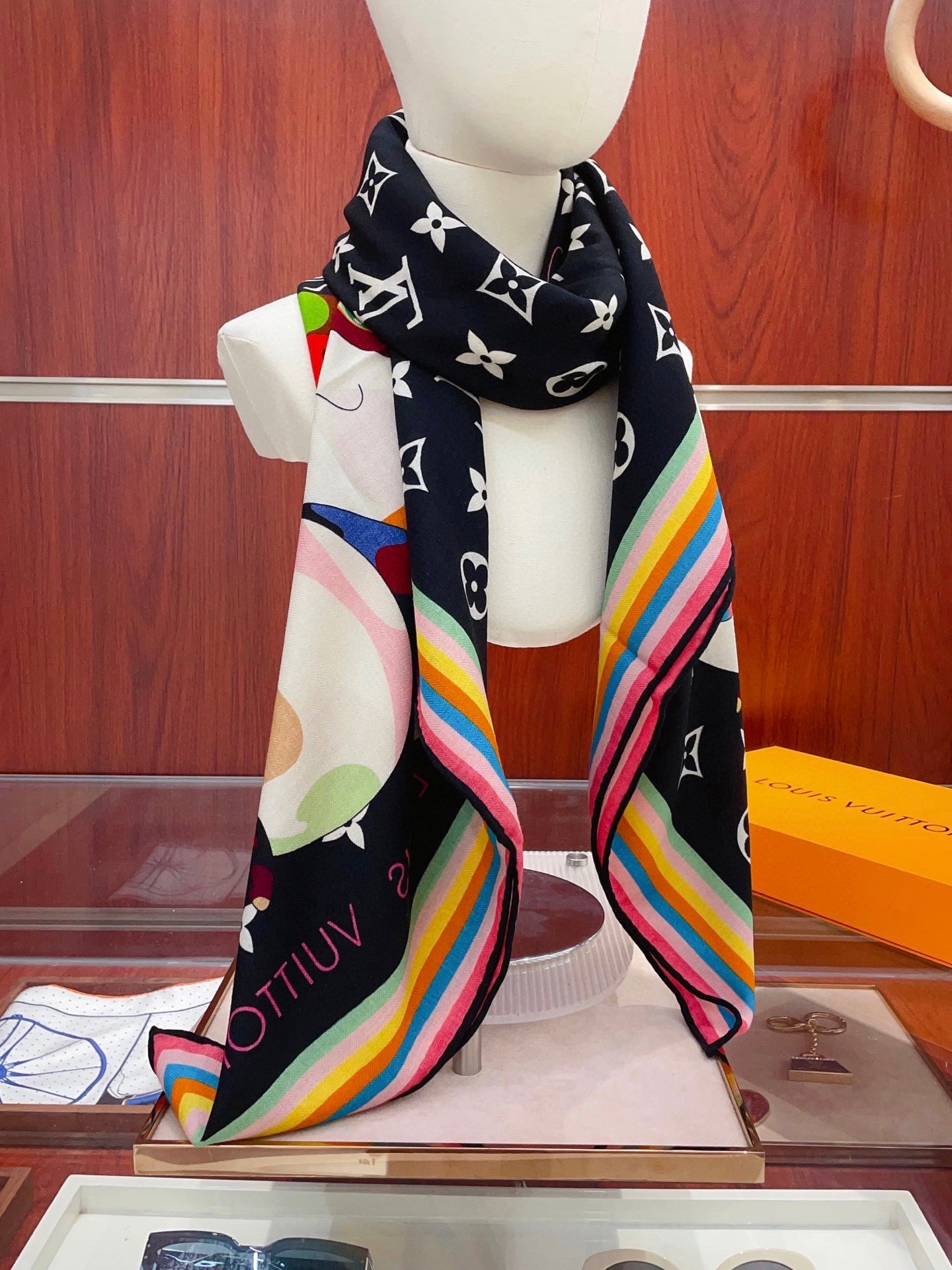 路L家-雙面同色絲毛 140cm*140cm 羊絨方巾
