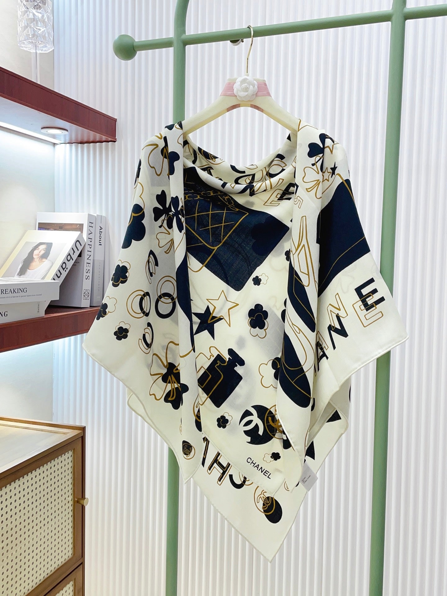 小香家-雙面同色絲毛 140cm*140cm 羊絨方巾