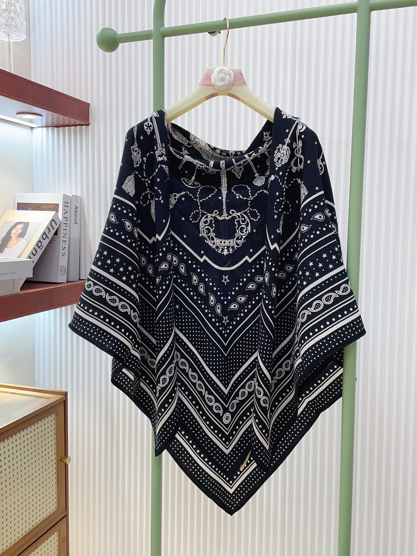 小愛款-雙面同色絲毛 140cm*140cm 羊絨方巾