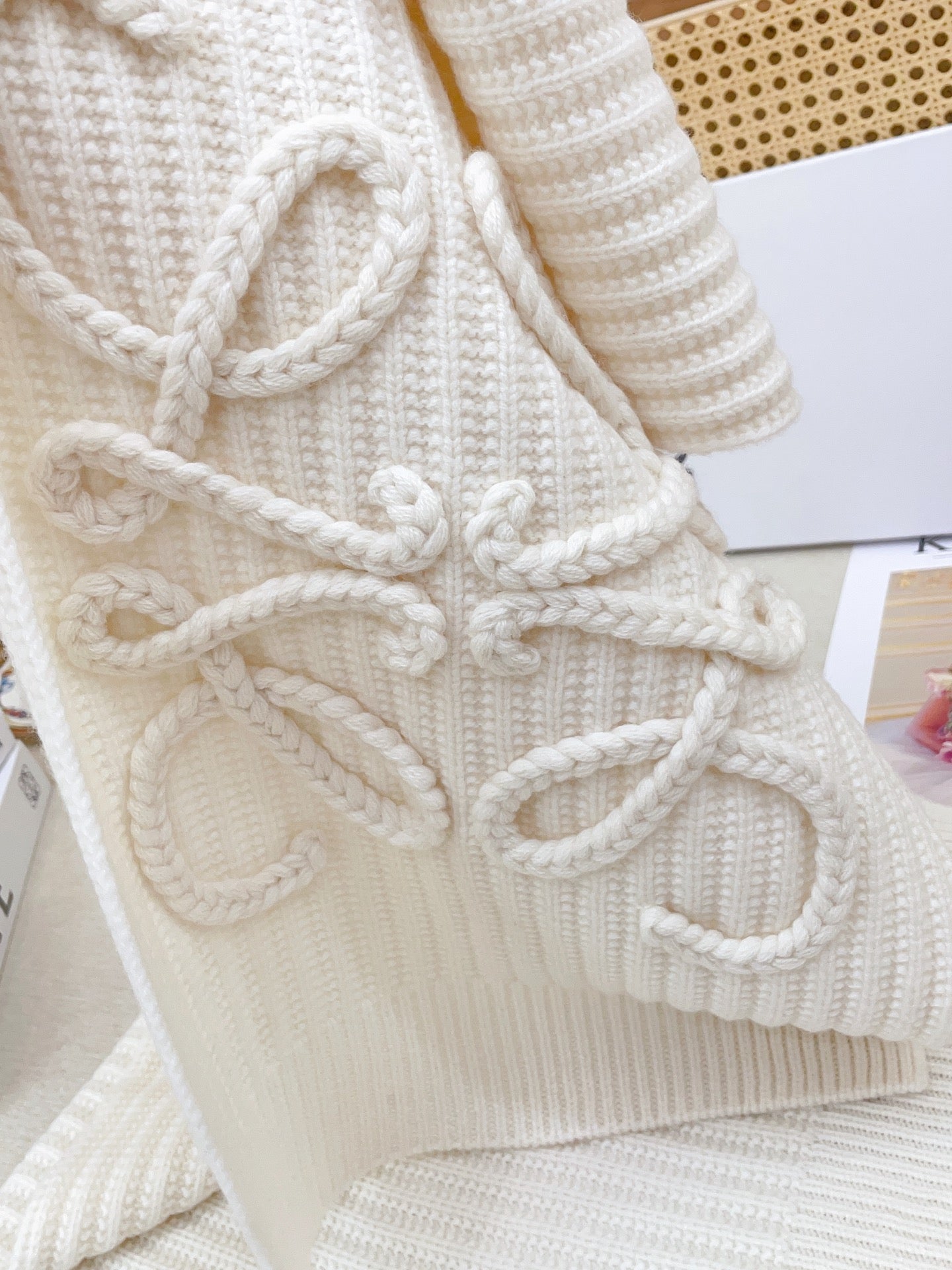羅L家-純色針織工藝圍巾 180*30cm 羊絨款