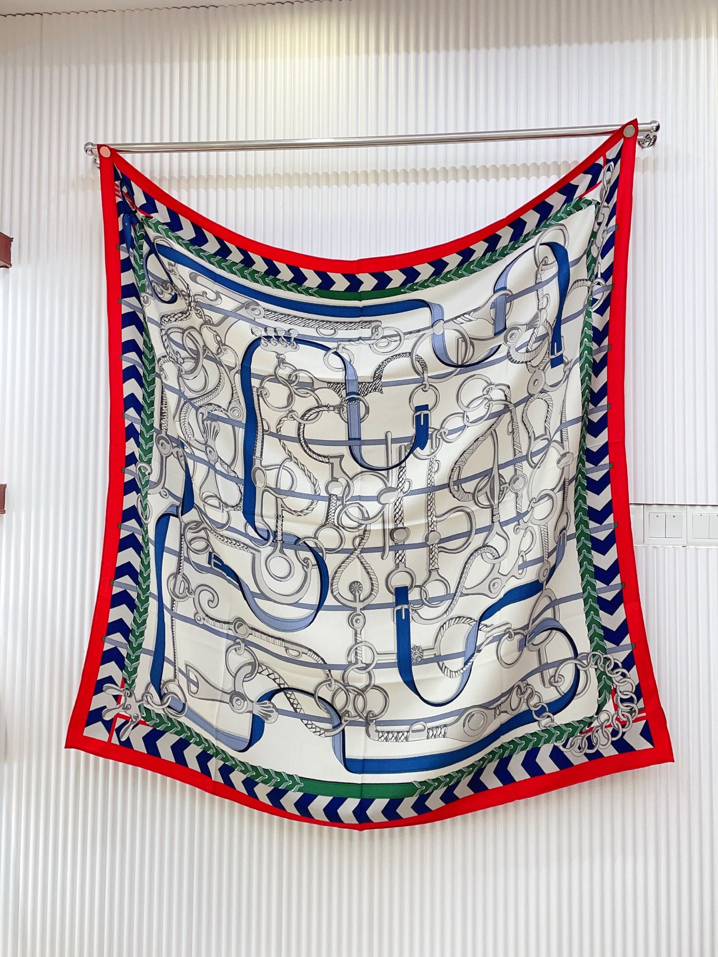 小愛款-雙面同色絲毛140cm*140cm 羊絨方巾