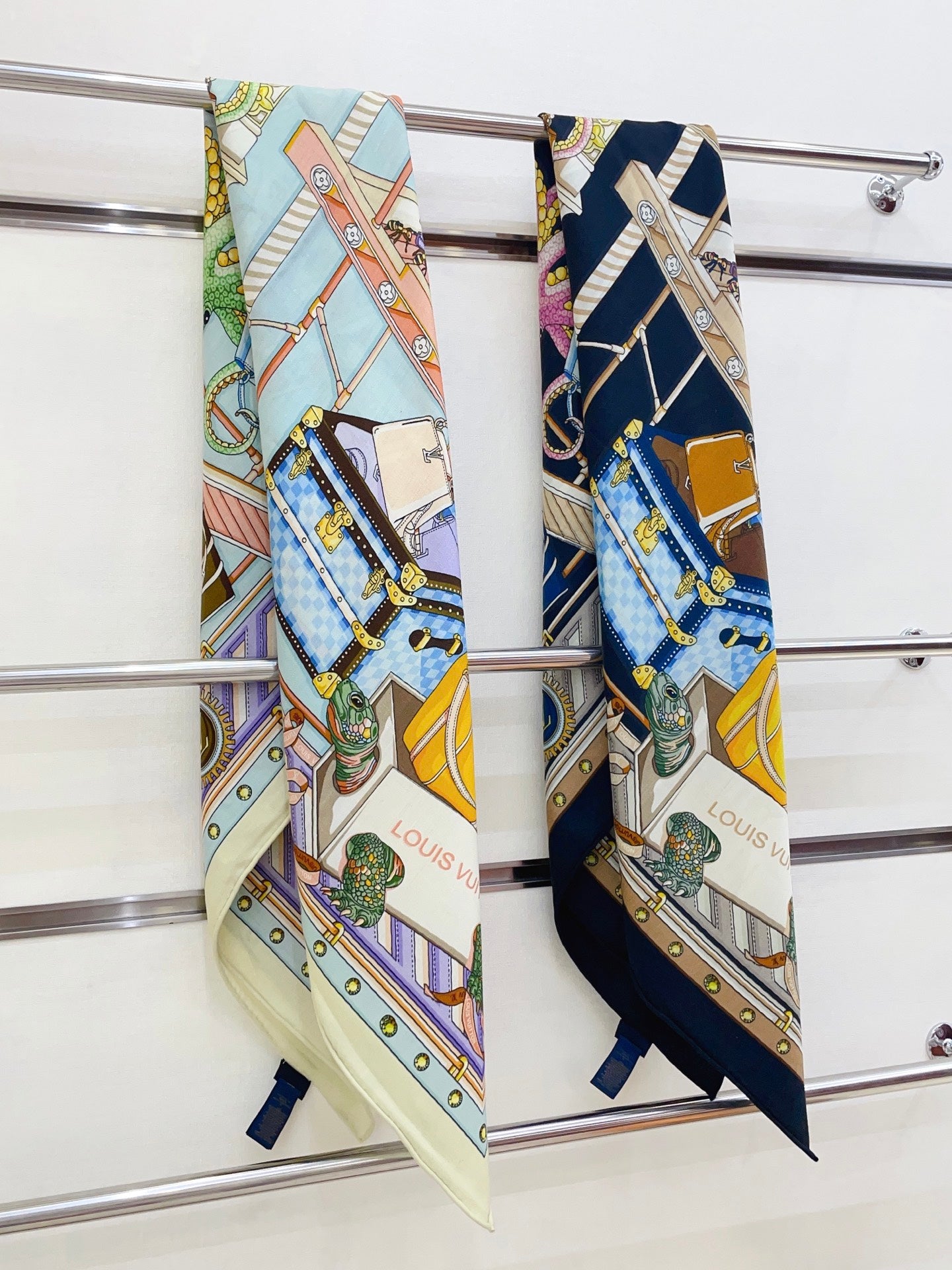 路L家-雙面同色140cm*140cm 羊絨方巾