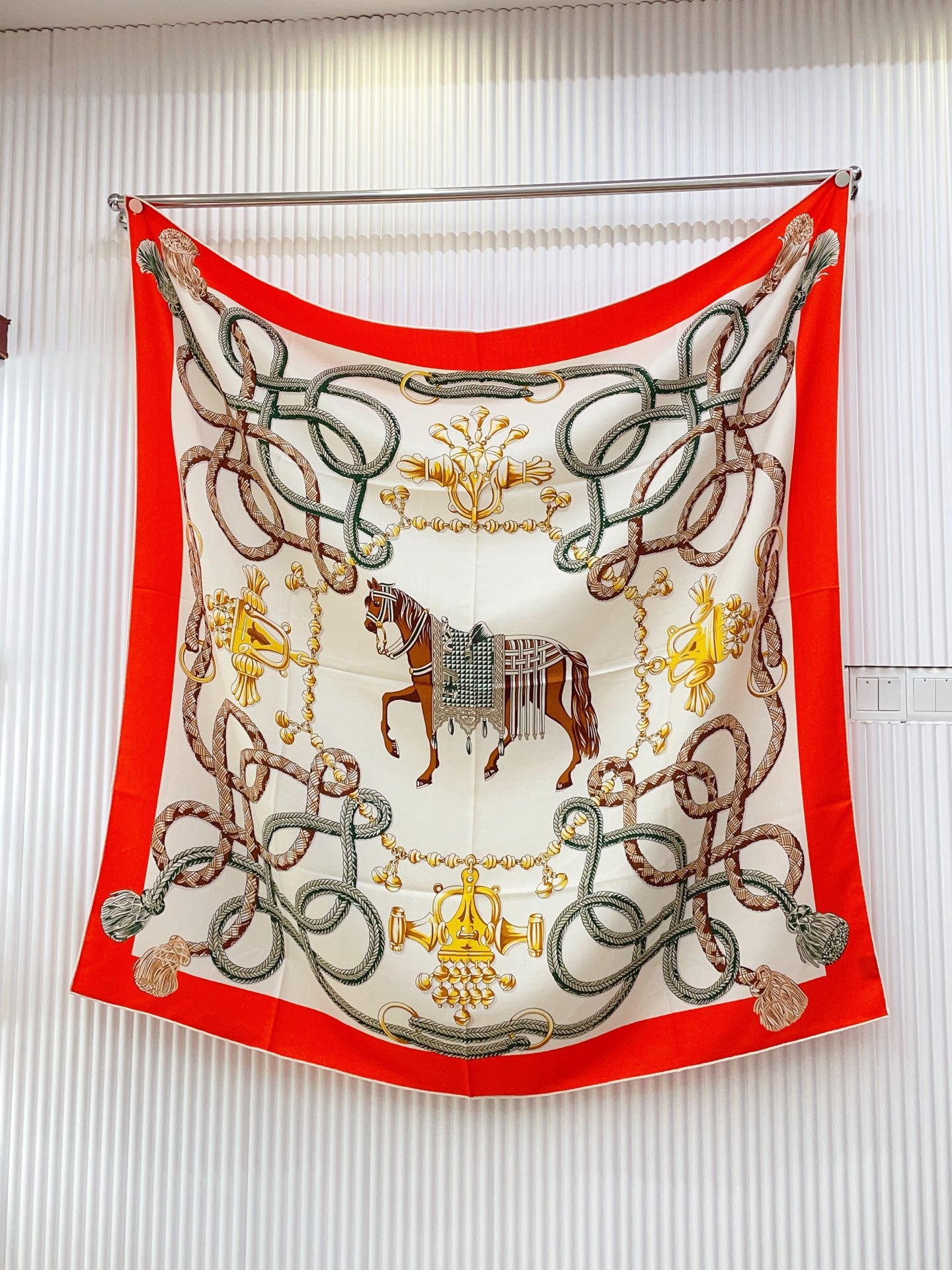 小愛款-雙面同色 140cm*140cm 羊絨方巾