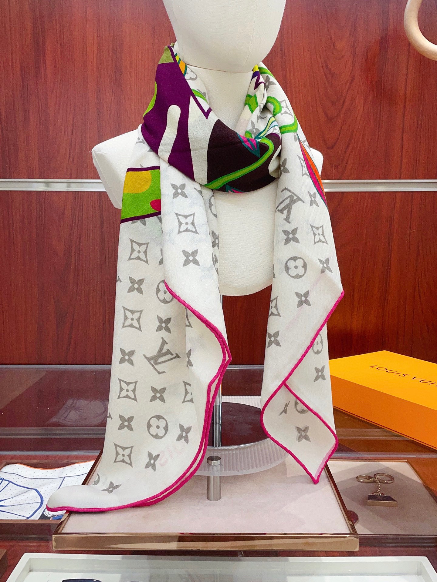 路L家-雙面同色羊絨方巾 140cm*140cm