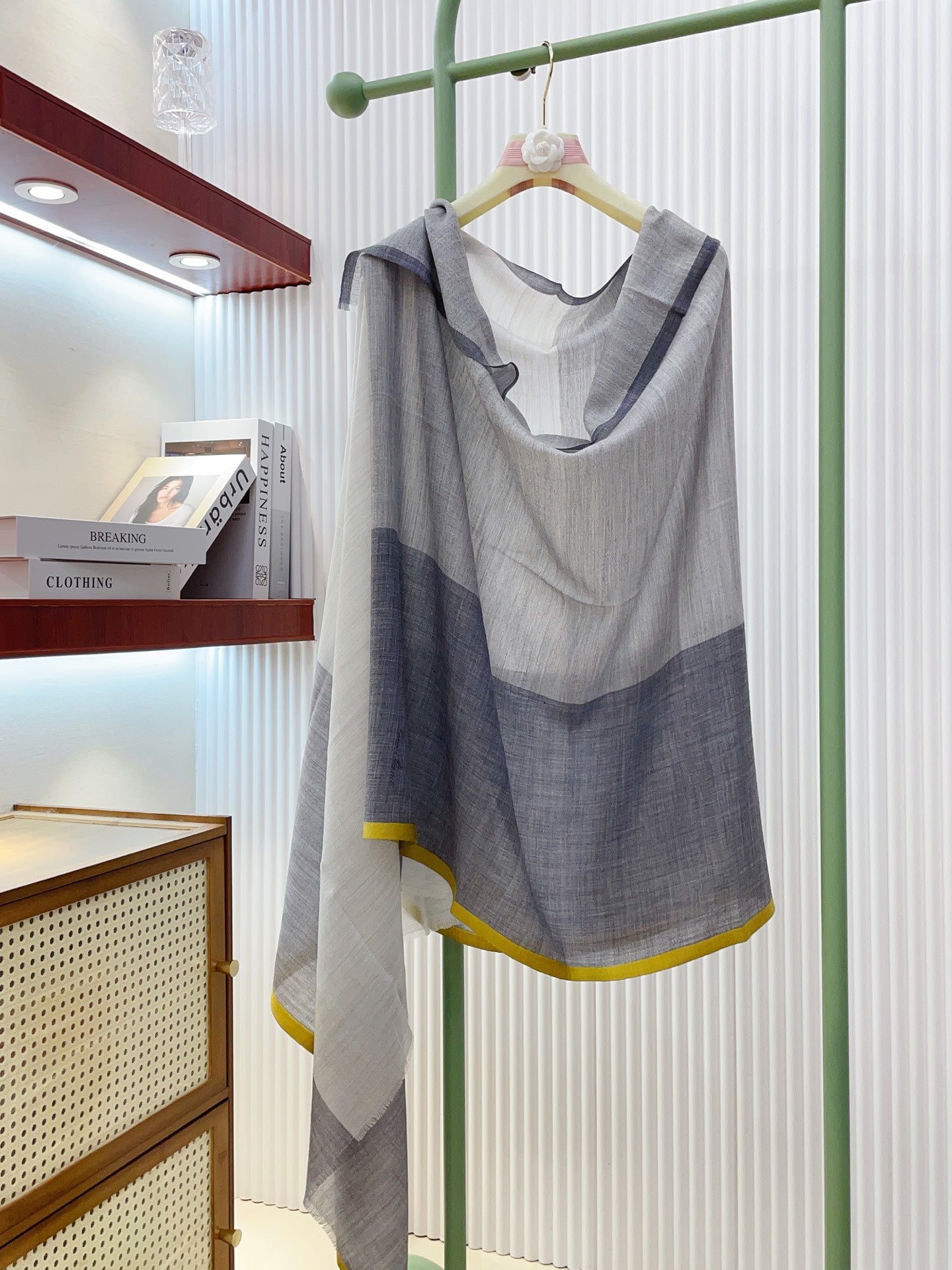 L-Piana-格純色豎條紋長巾 200*100cm 進口純羊絨