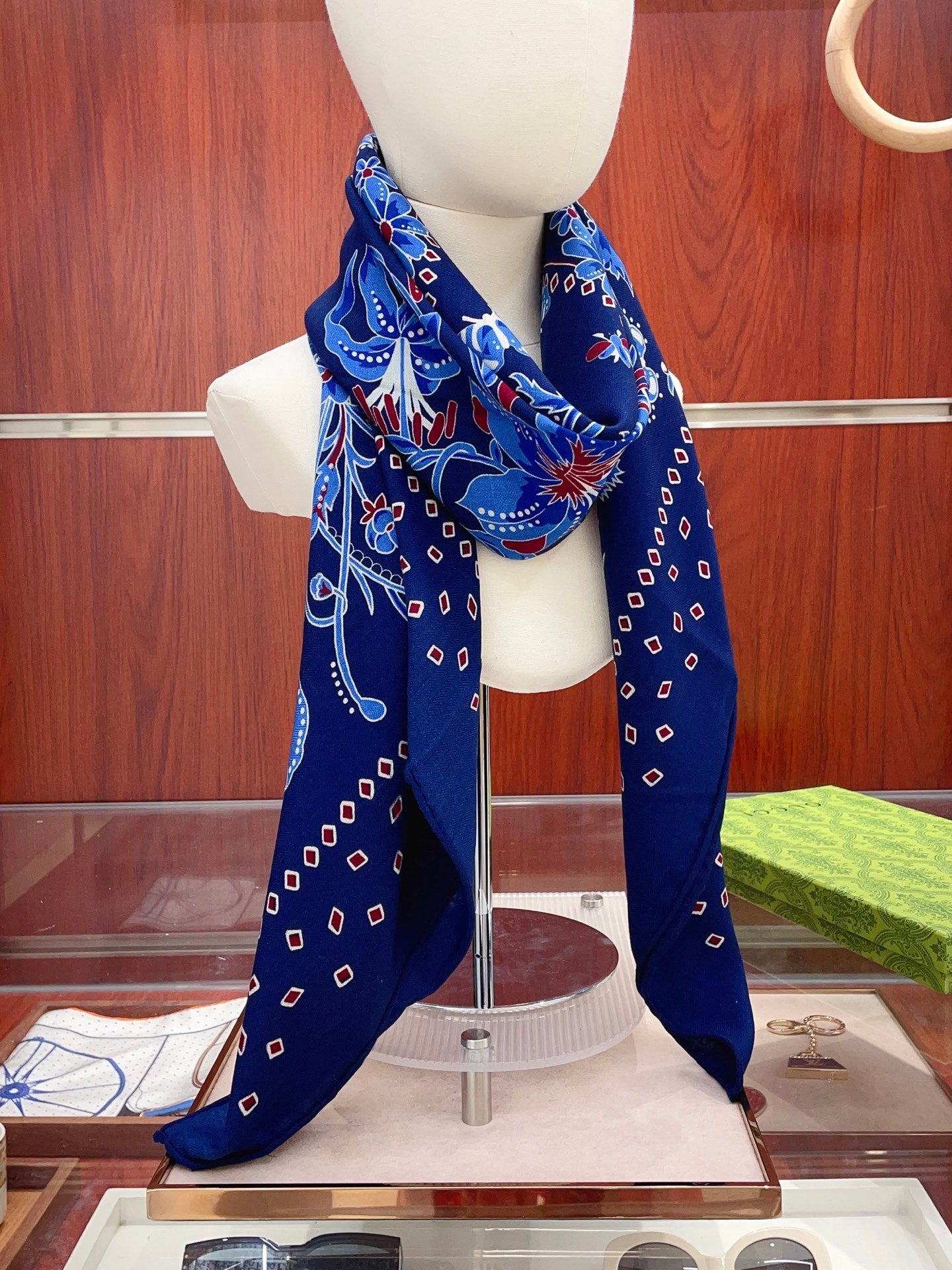 古G家-雙面異色絲毛 羊絨方巾 140cm*140cm