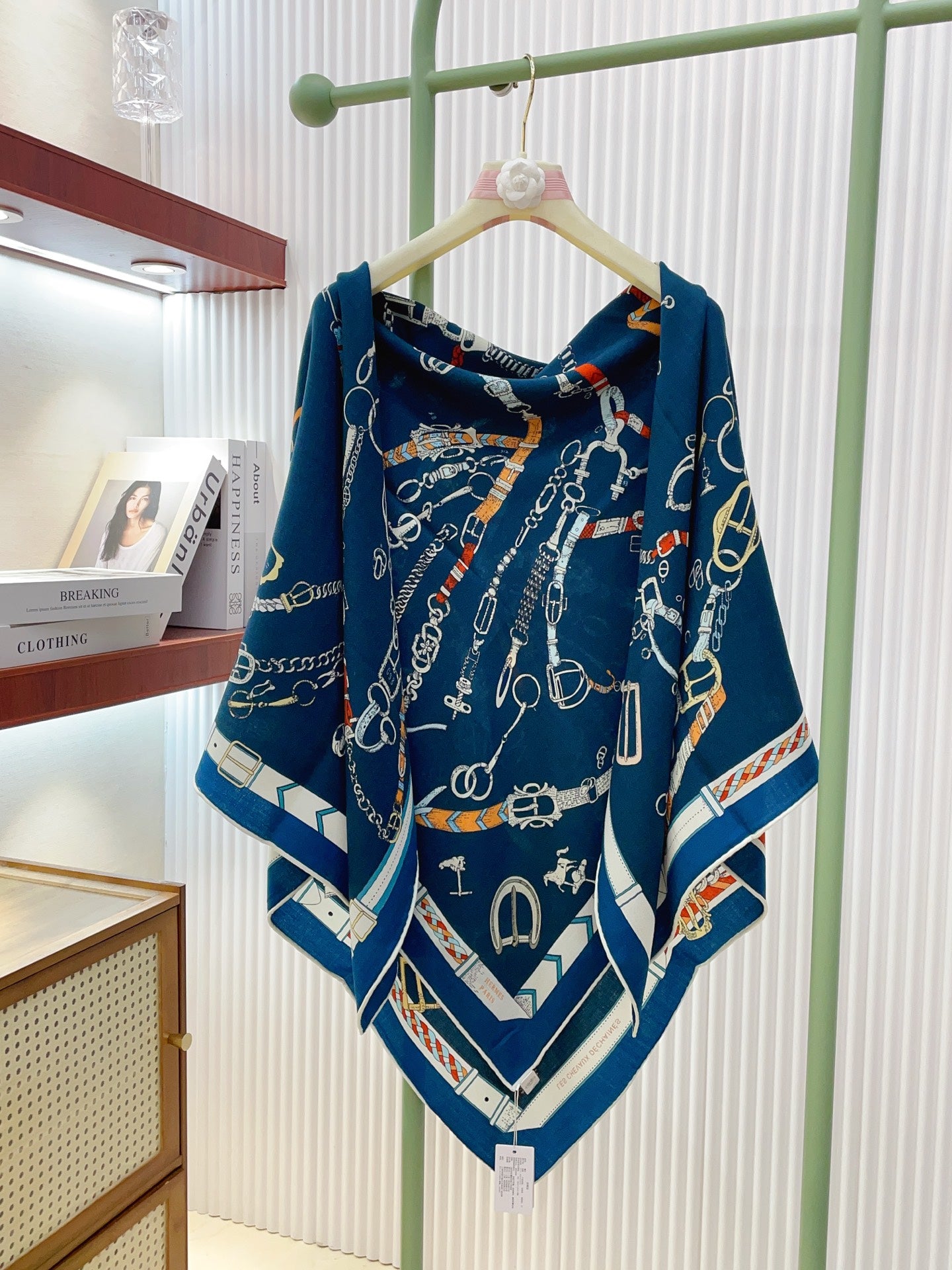 小愛款-雙面同色絲毛 140cm*140cm 羊絨方巾