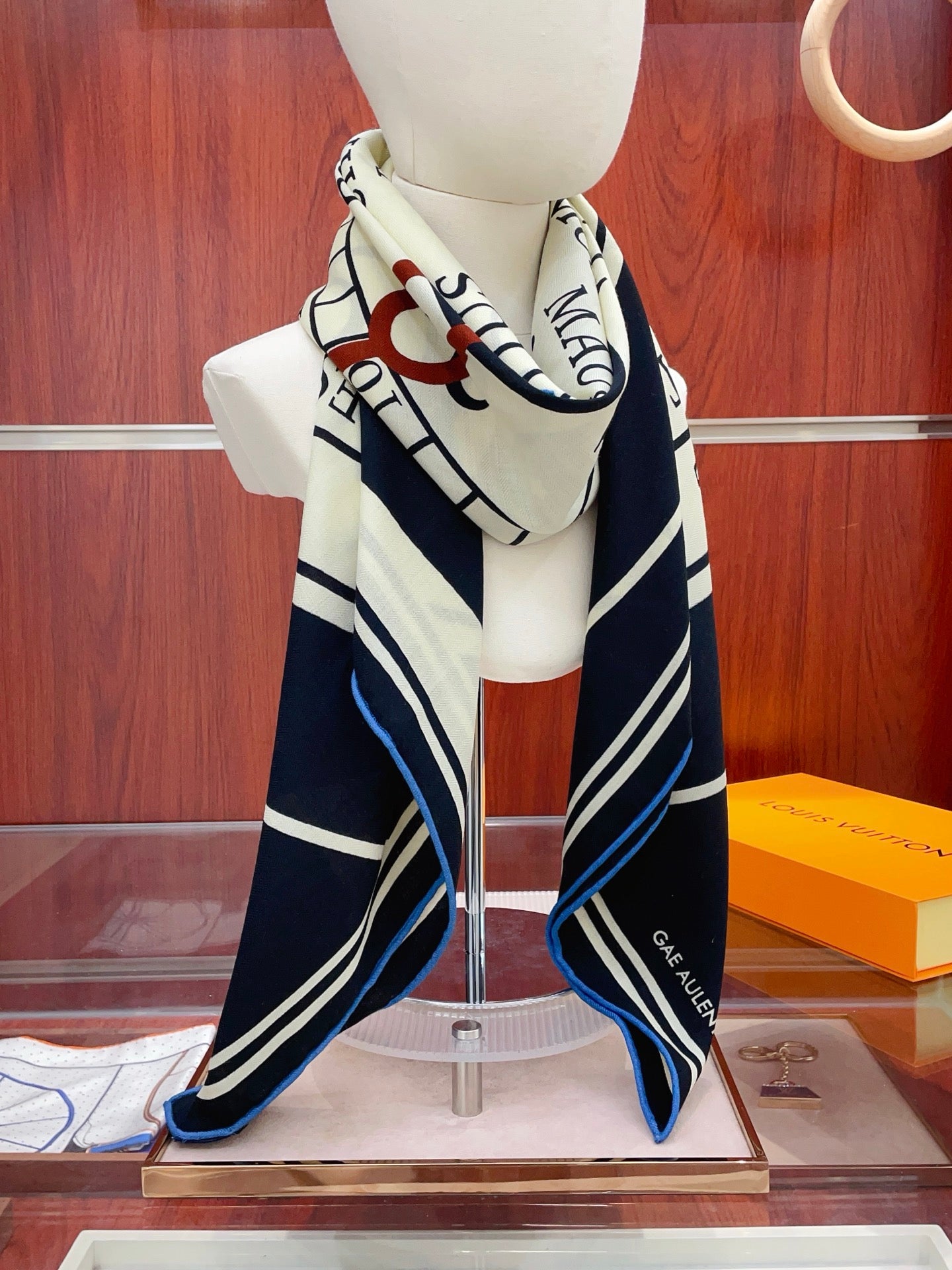 迪D家-雙面同色羊絨方巾 140cm*140cm
