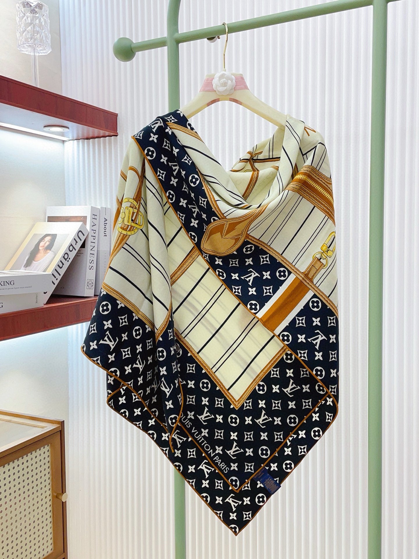 路L家-雙面同色羊絨方巾 140cm*140cm