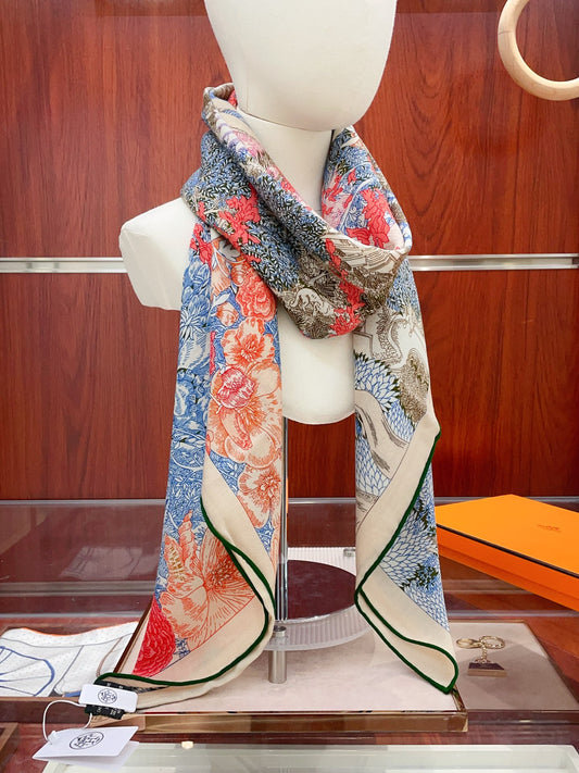 小愛款-雙面同色 140cm*140cm 羊絨方巾