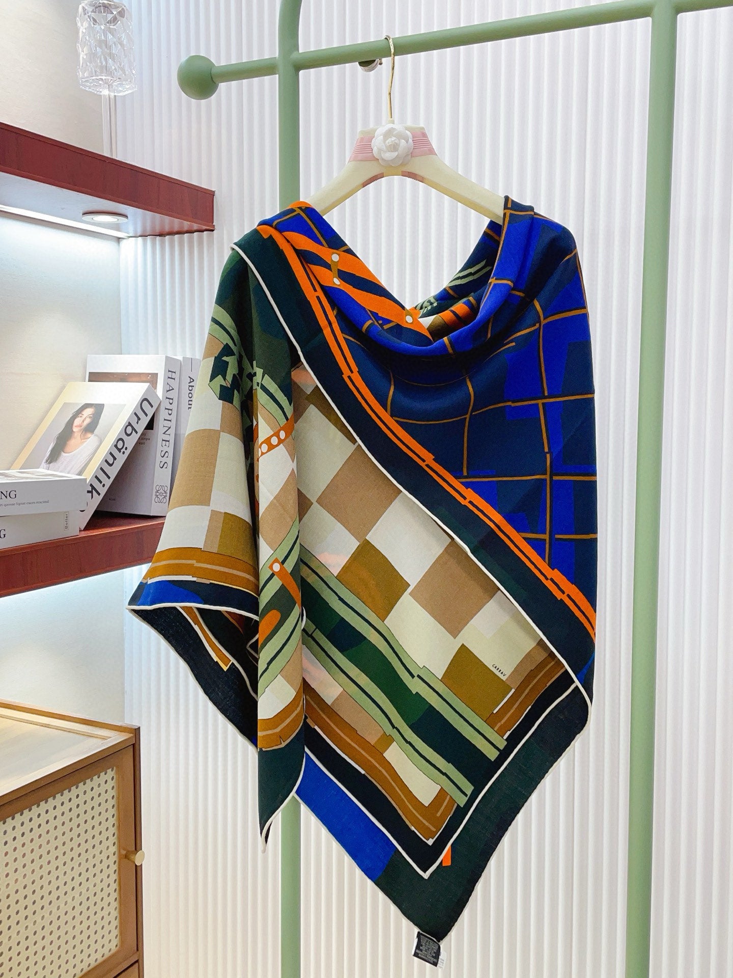 小愛款-雙面同色 140cm*140cm 羊絨方巾