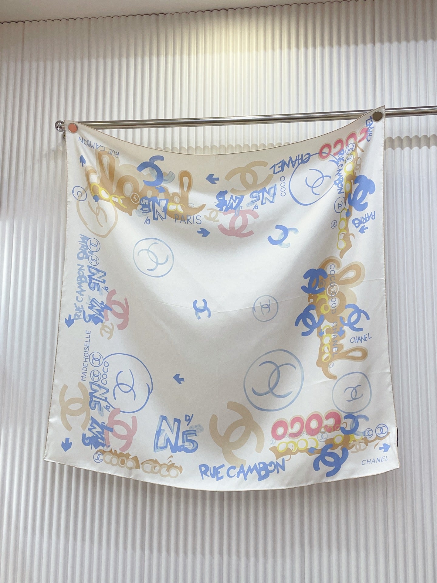 小香家-18姆米雙面同色 90x90cm 100%斜紋真絲