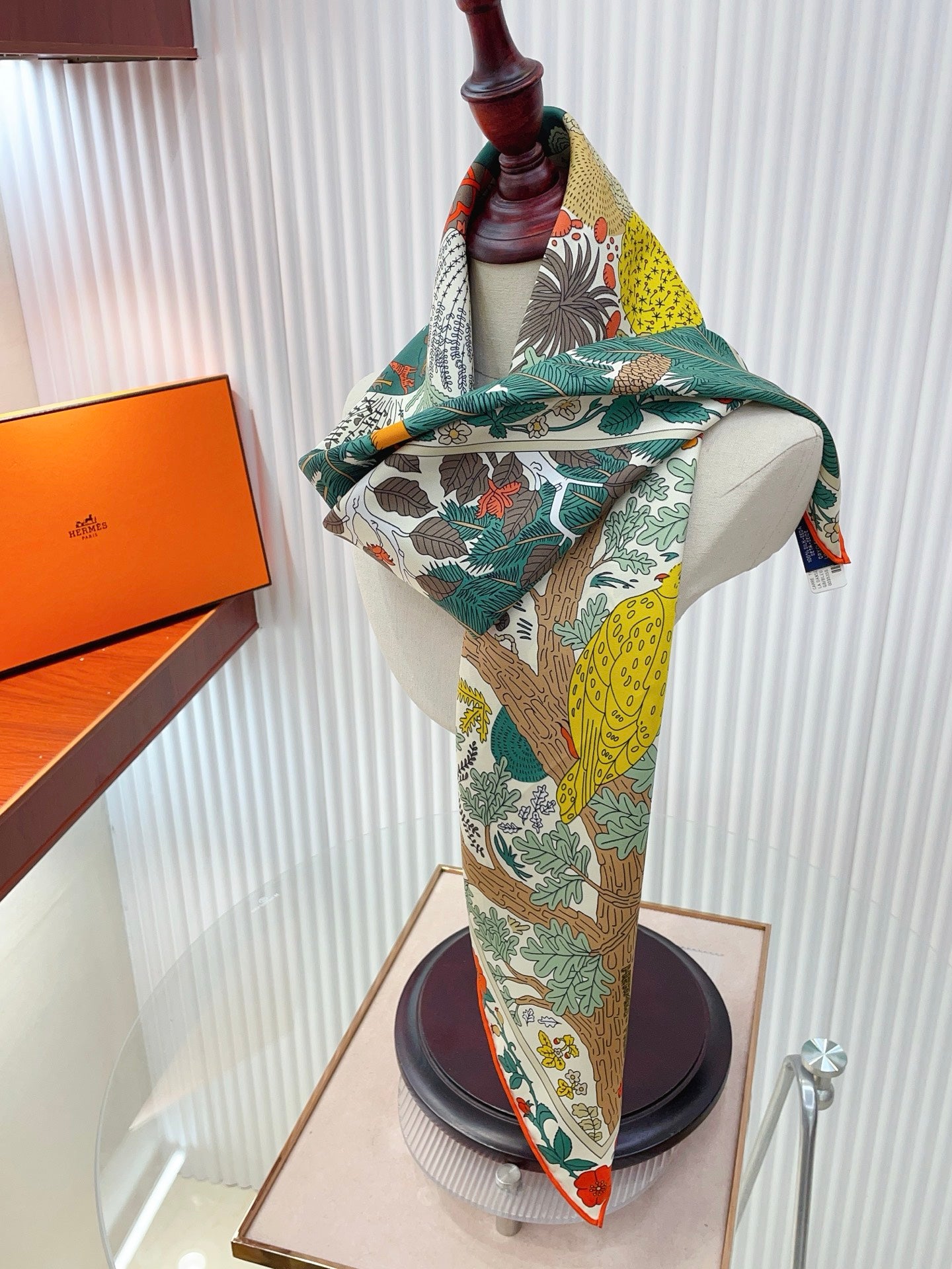 小愛款-18姆米雙面同色 90cm*90cm 真絲方巾