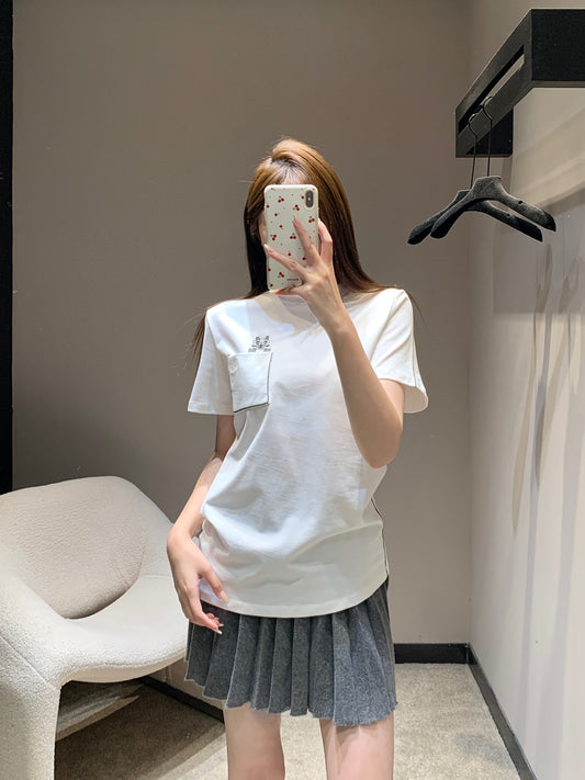 路L家-聯名口袋喵咪刺繡短袖T 白色