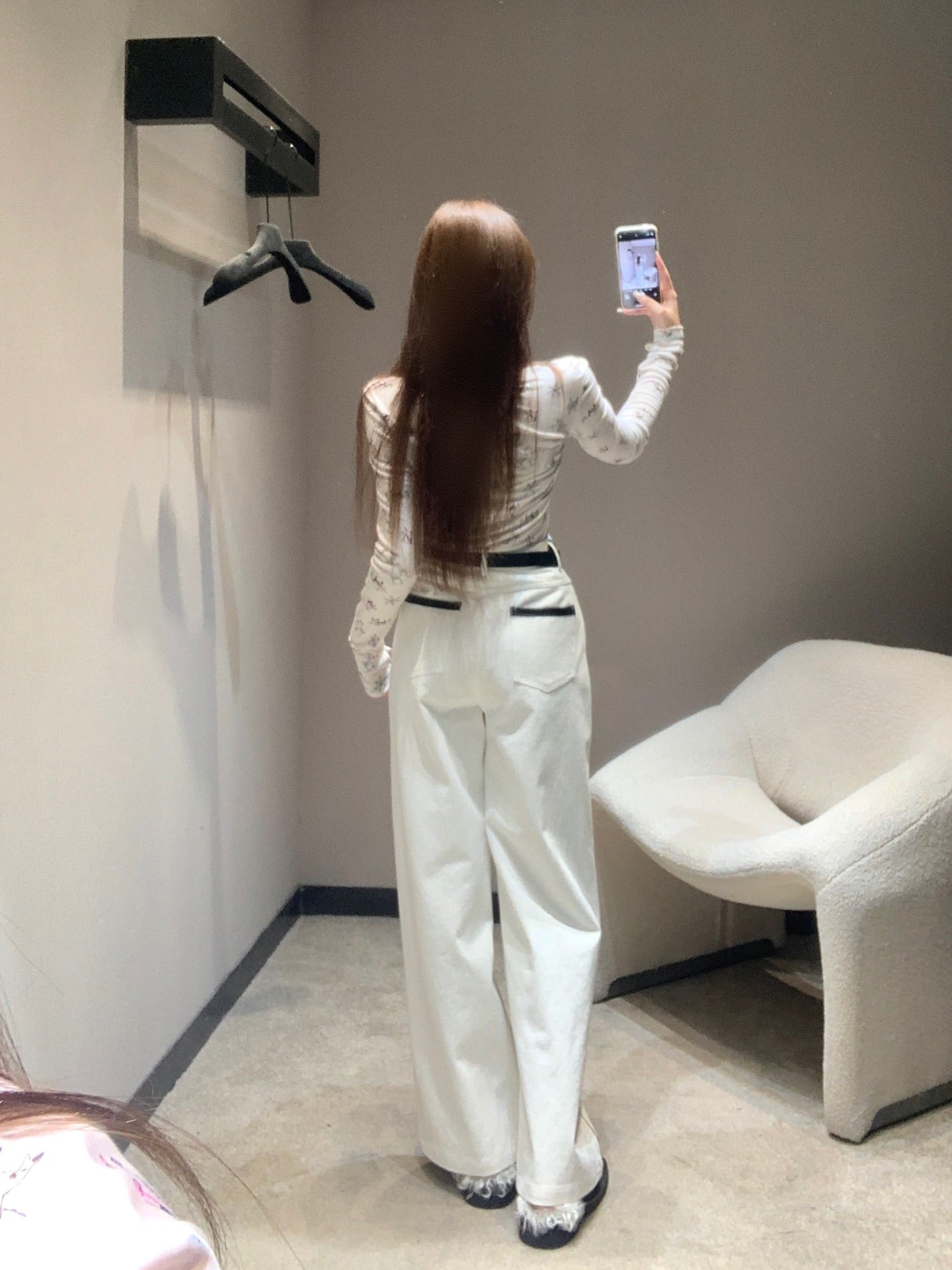 小香家-26白色牛仔褲