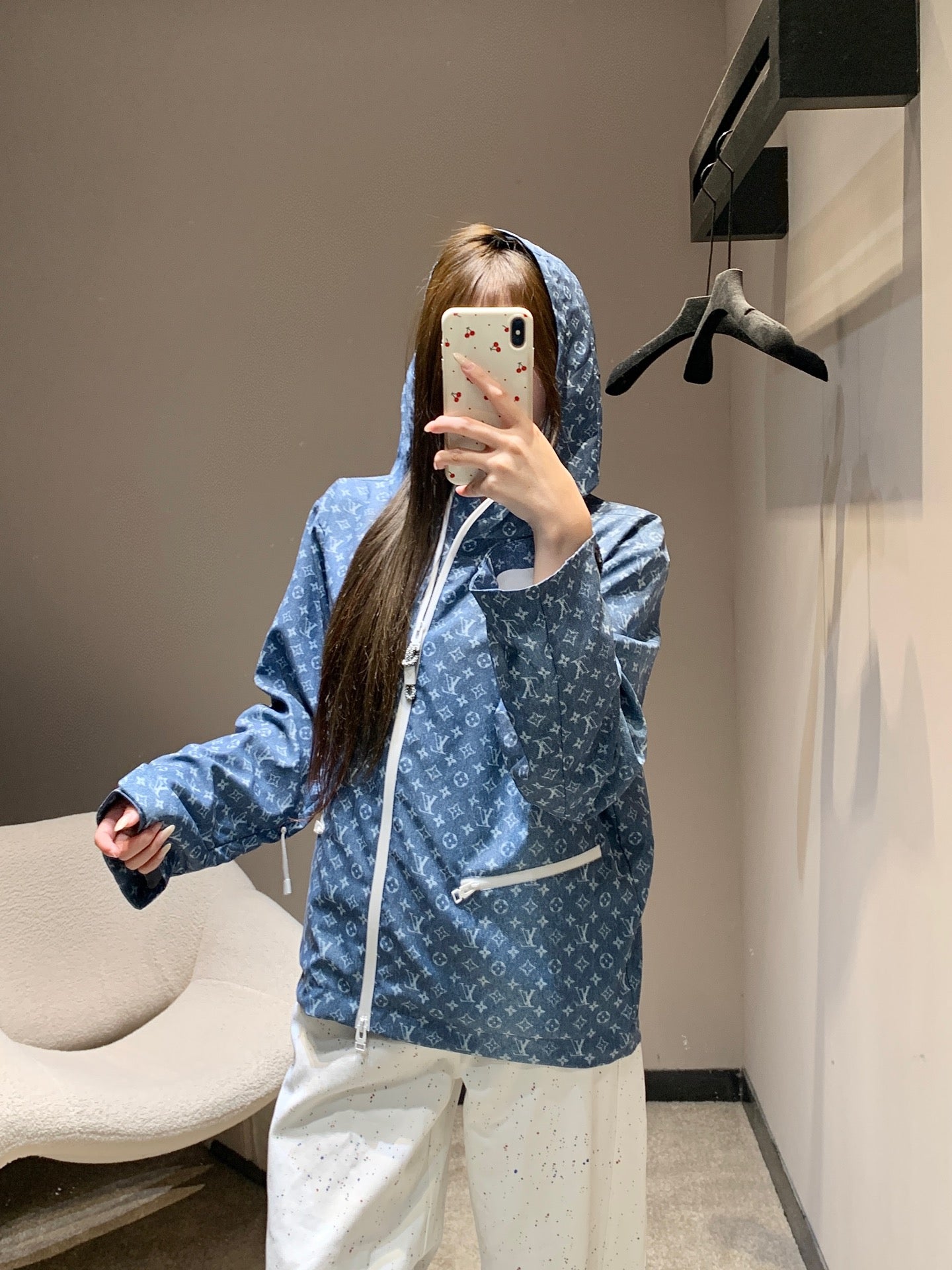 路L家-26新款老花印花連帽風衣外套 藍色