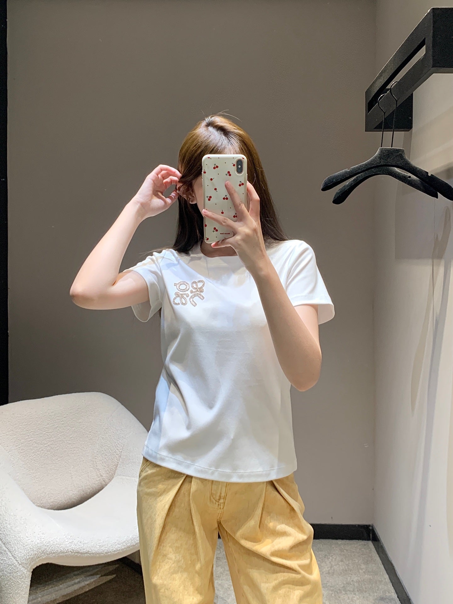 羅L家- 26Ss早春新款logo刺繡圓領短袖T 白