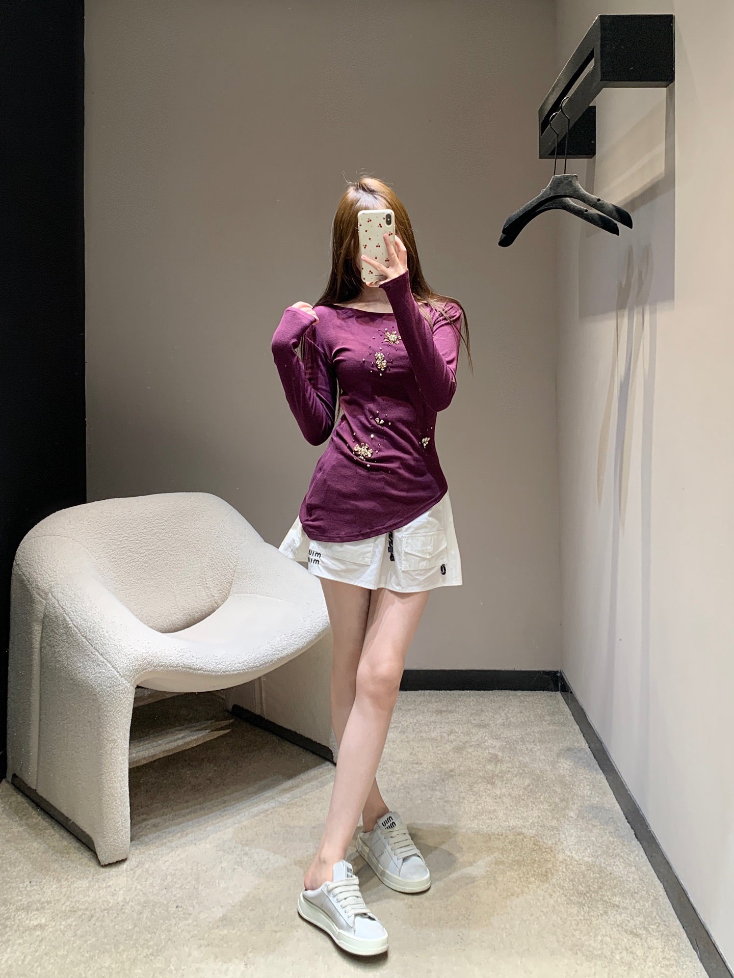 穆M家-26手工釘鑽長袖打底T