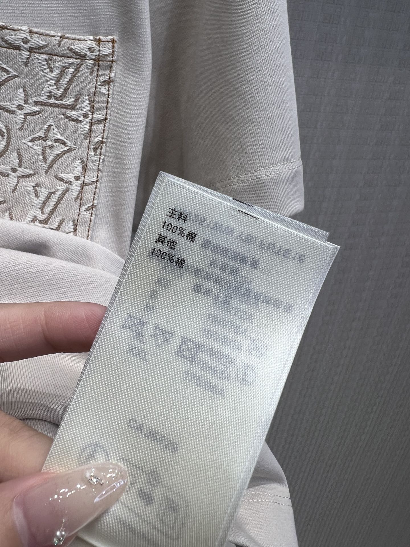 路L家-老花口袋短袖