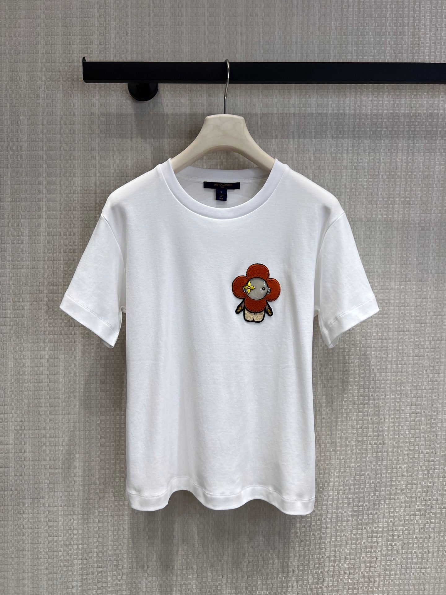 路L家-26SS早春新款牙刷綉卡通短袖圓領T