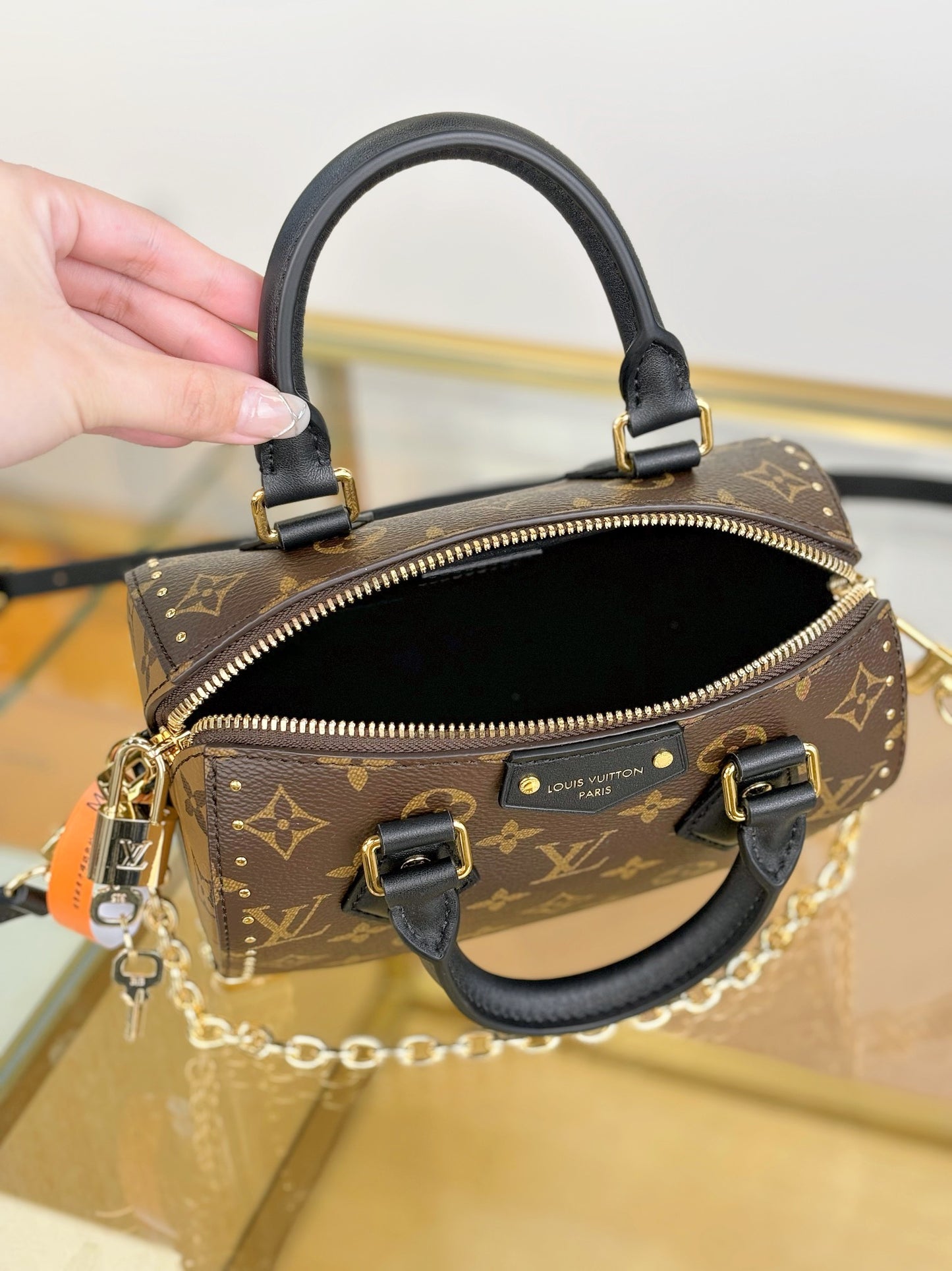 路L家-M13146 SPEEDY TRUNK 20手袋