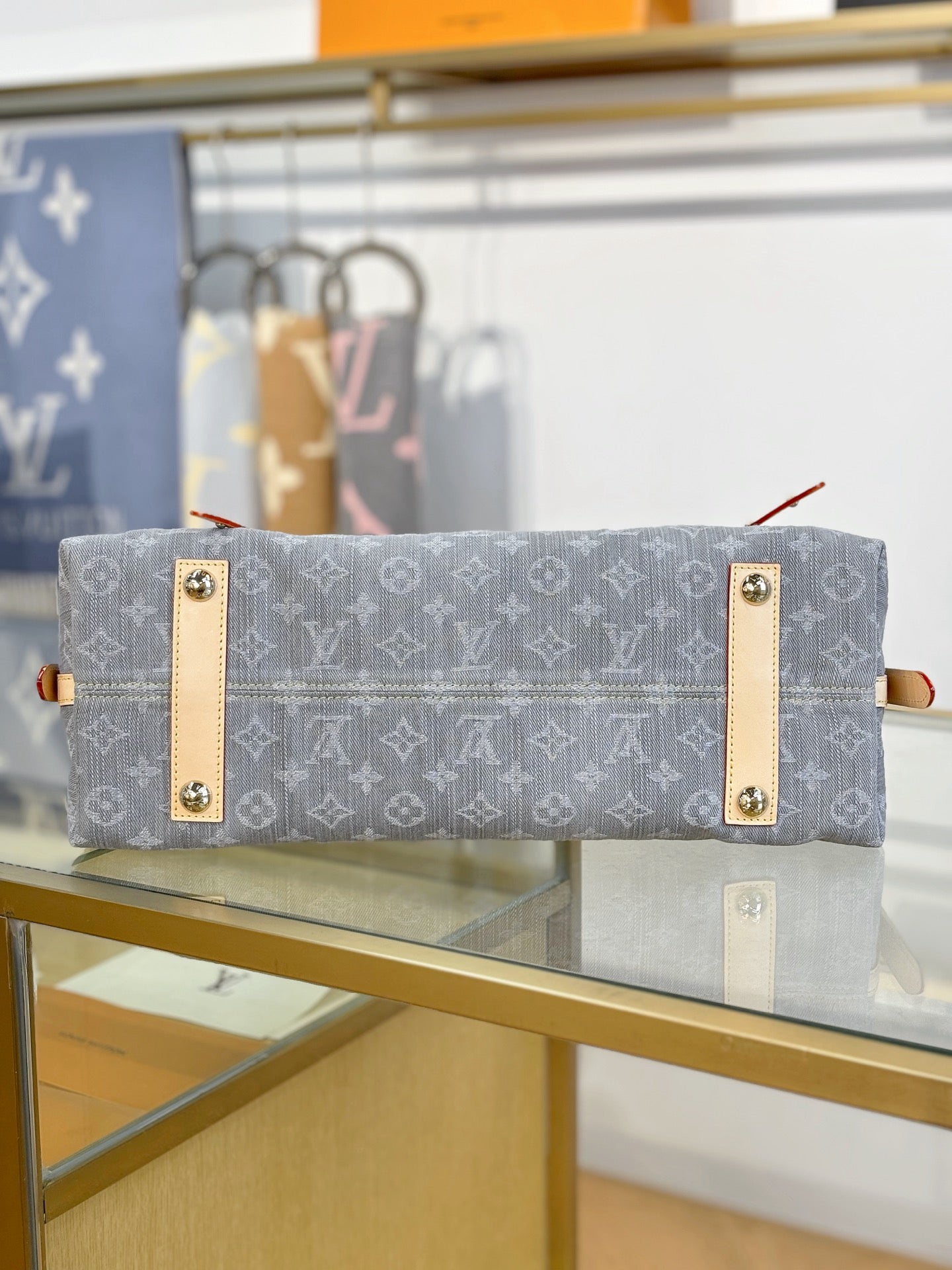 路L家M13289-CARRYALL 手袋包-中型 牛仔灰色