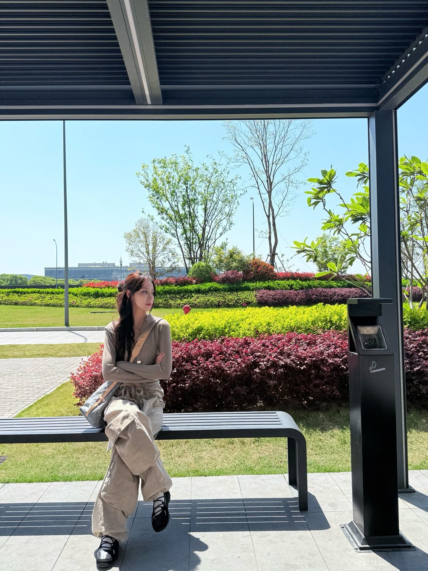 路L家M13289-CARRYALL 手袋包-中型 牛仔灰色