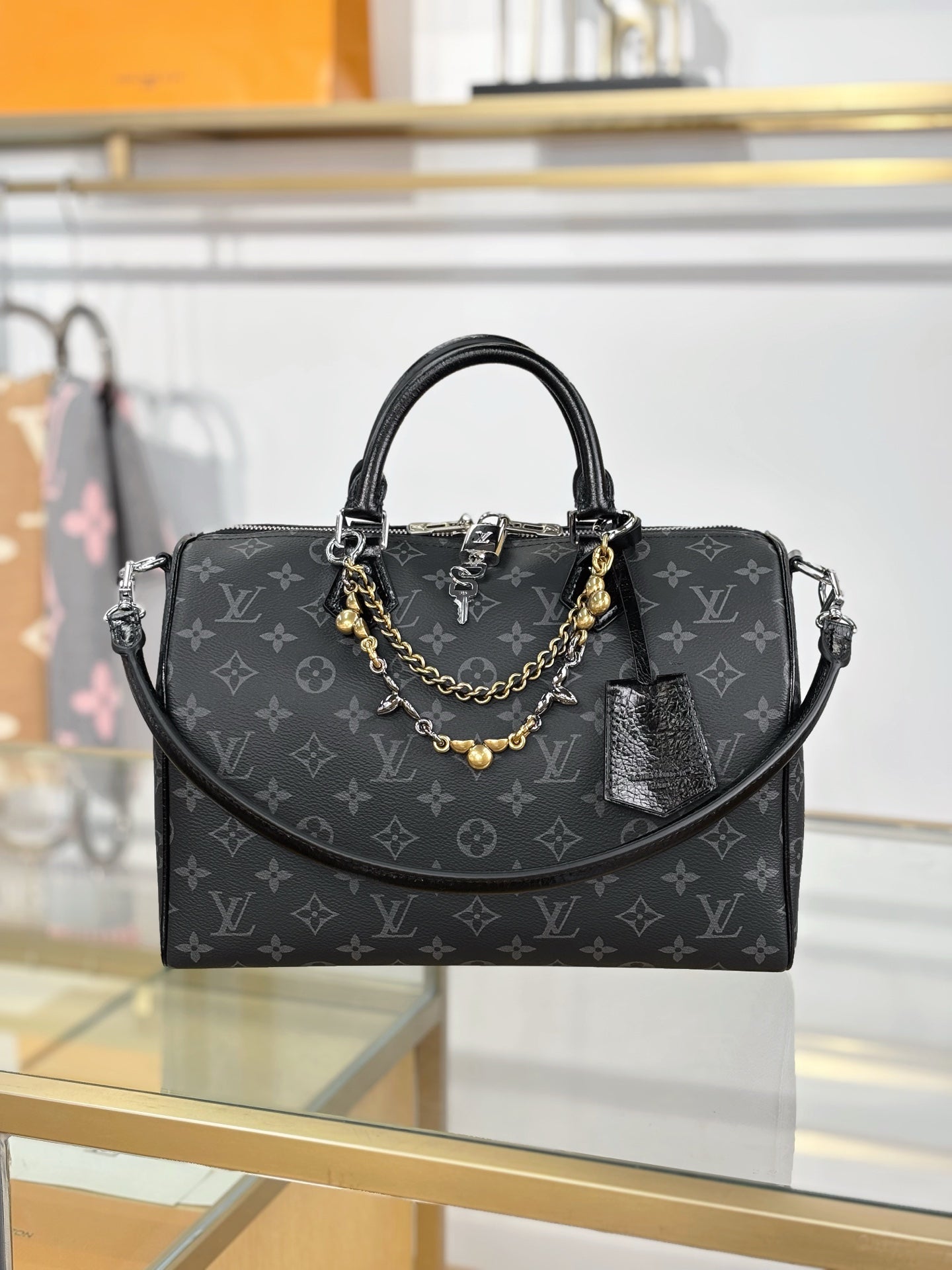 路L家-M15102 SPEEDY SOFT 30 手袋-黑花