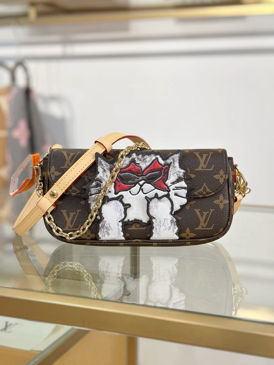 路L家-M15148 WALLET ON CHAIN IVY手袋