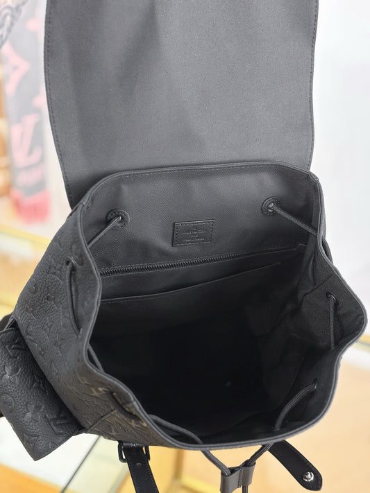 路L家-M55699 CHRISTOPHER 中型雙肩包-黑皮