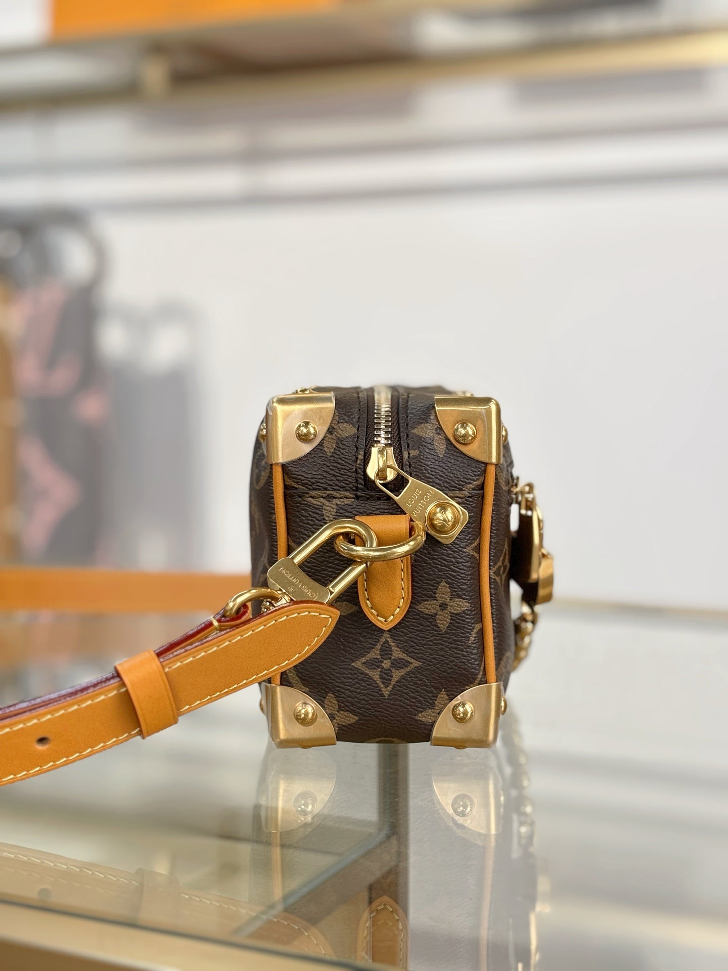 路L家-M14729 MINI SOFT TRUNK 手袋-老花