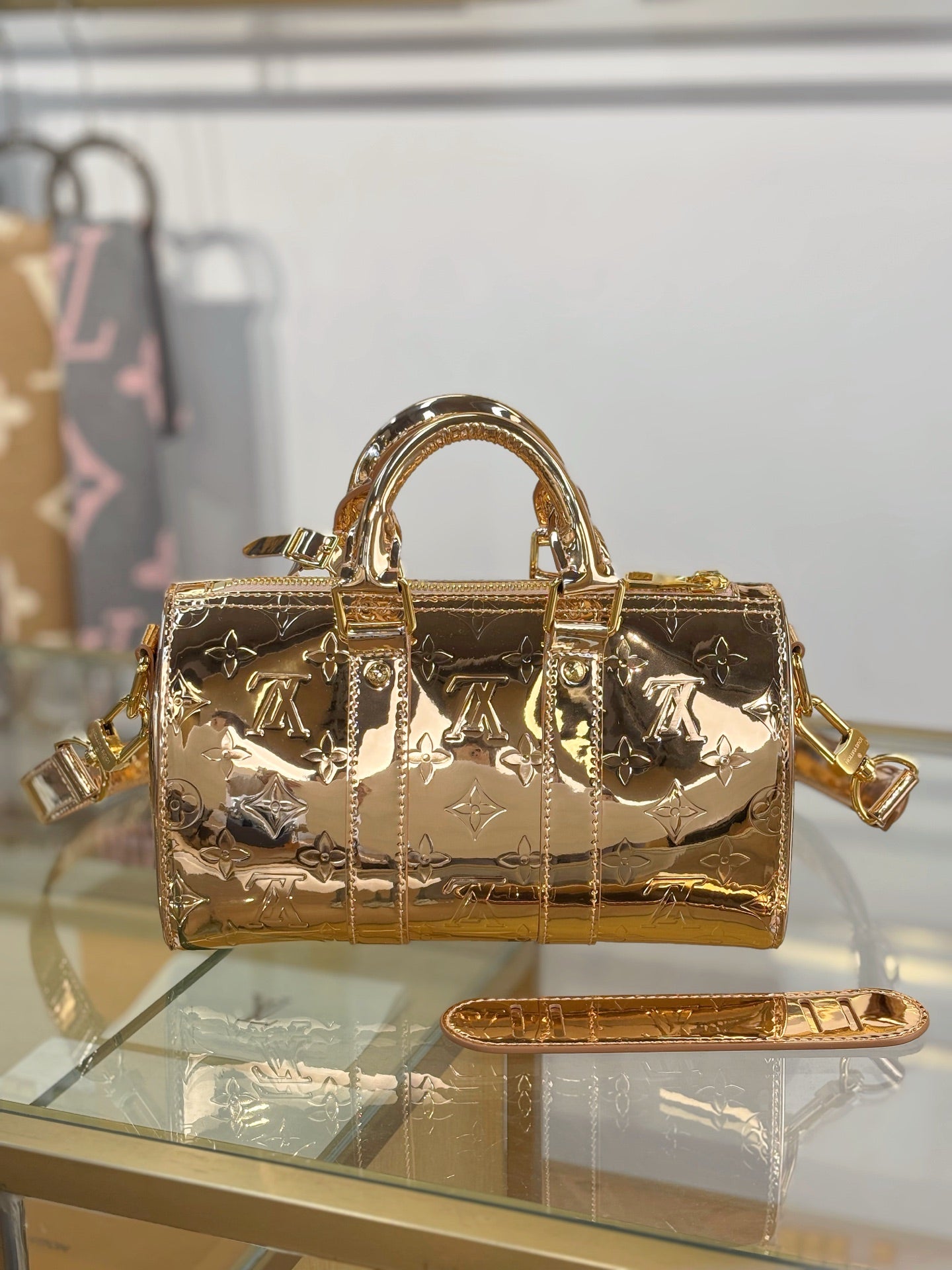 路L家-M26903 KEEPALL BANDOULIÈRE 25 手袋-玫瑰金
