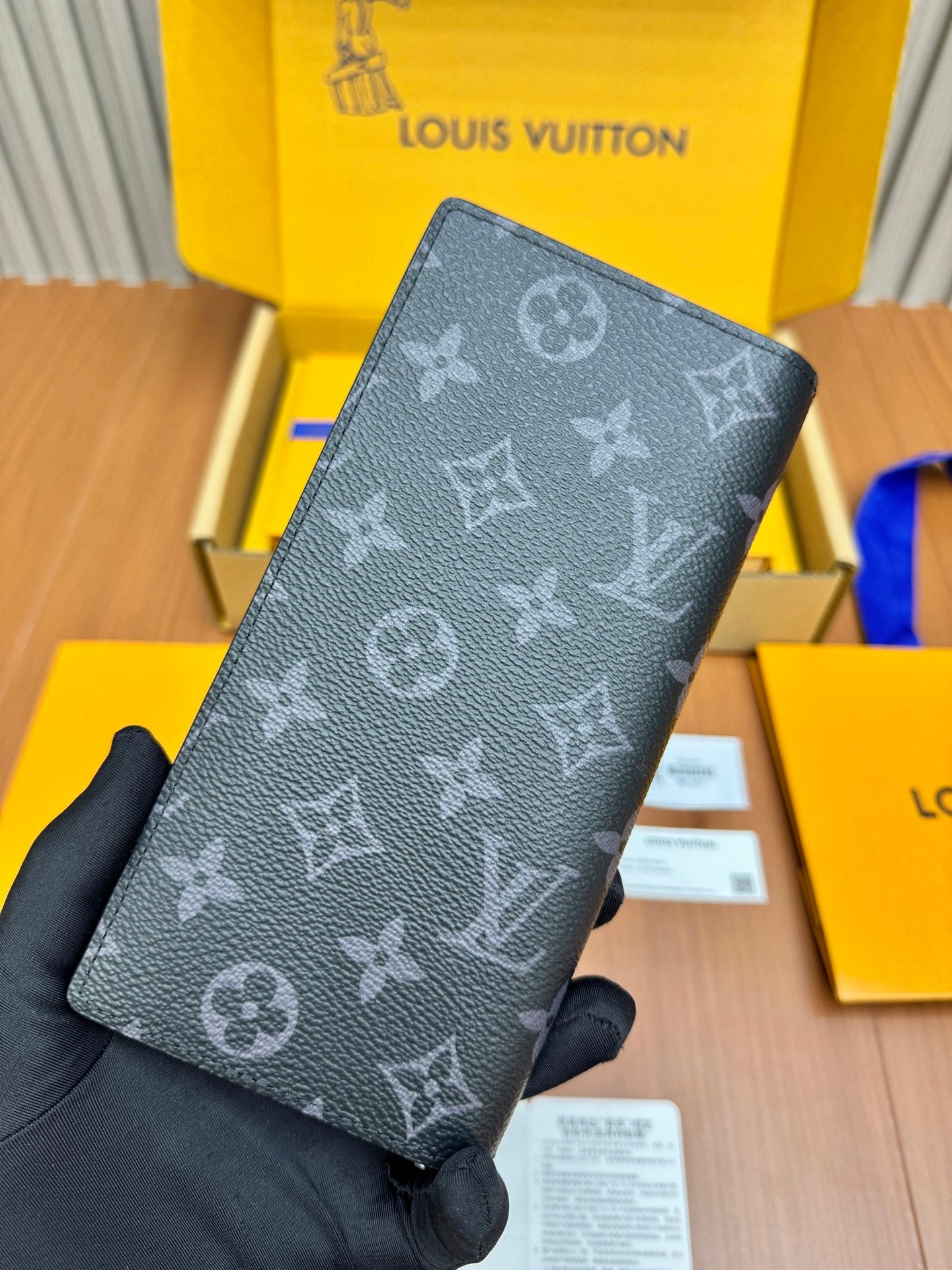 路L家-M61697 全鋼錢夾-黑色老花