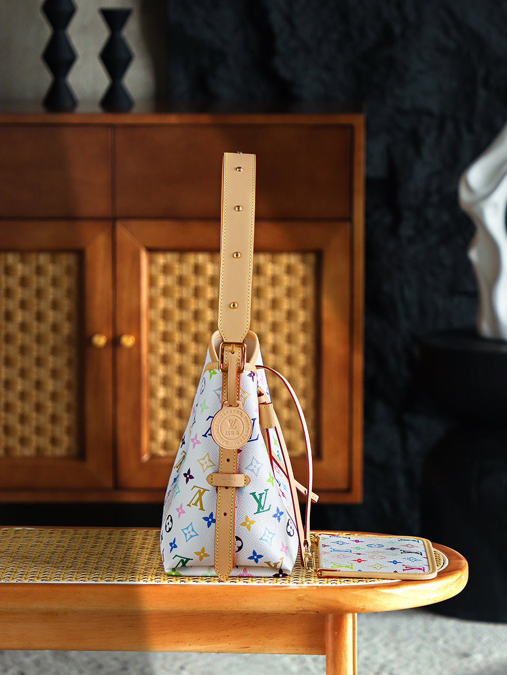 路L家-M13661 Carryall-白三彩