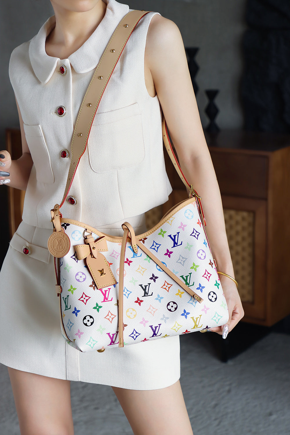 路L家-M13661 Carryall-白三彩